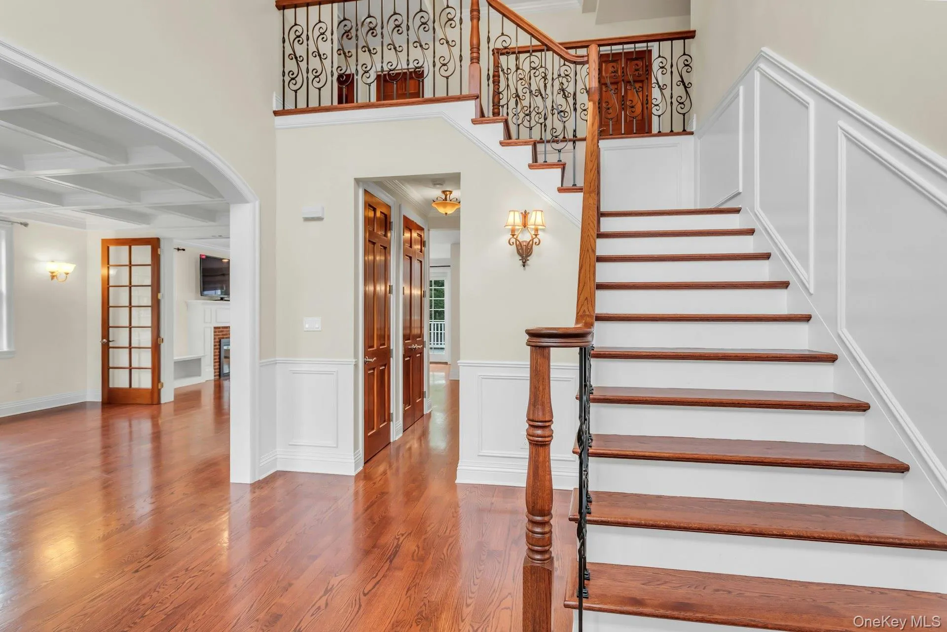 11 Plandome Drive, North Hempstead, NY, 6 Bedrooms Bedrooms, 11 Rooms Rooms,5 BathroomsBathrooms,Residential Lease,For Rent,Plandome,0,1002417 11 Plandome Drive, North Hempstead, NY, 6 Bedrooms Bedrooms, 11 Rooms Rooms,5 BathroomsBathrooms,Residential Lease,For Rent,Plandome,0,1002417