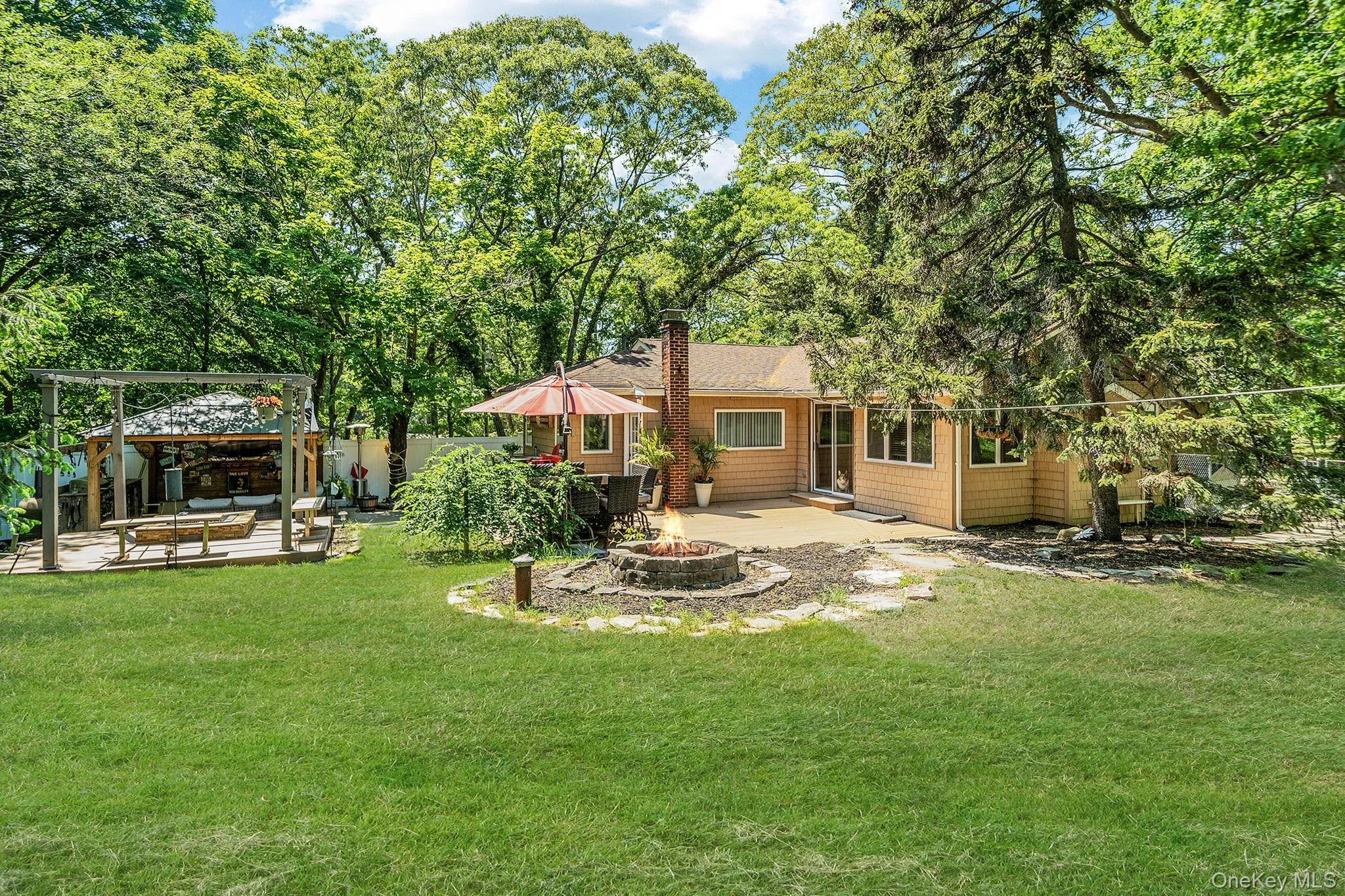 5 Valerie Court, Brookhaven, NY, 3 Bedrooms Bedrooms, 8 Rooms Rooms,3 BathroomsBathrooms,Residential Sale,For Rent,Valerie,0,1002420 5 Valerie Court, Brookhaven, NY, 3 Bedrooms Bedrooms, 8 Rooms Rooms,3 BathroomsBathrooms,Residential Sale,For Rent,Valerie,0,1002420