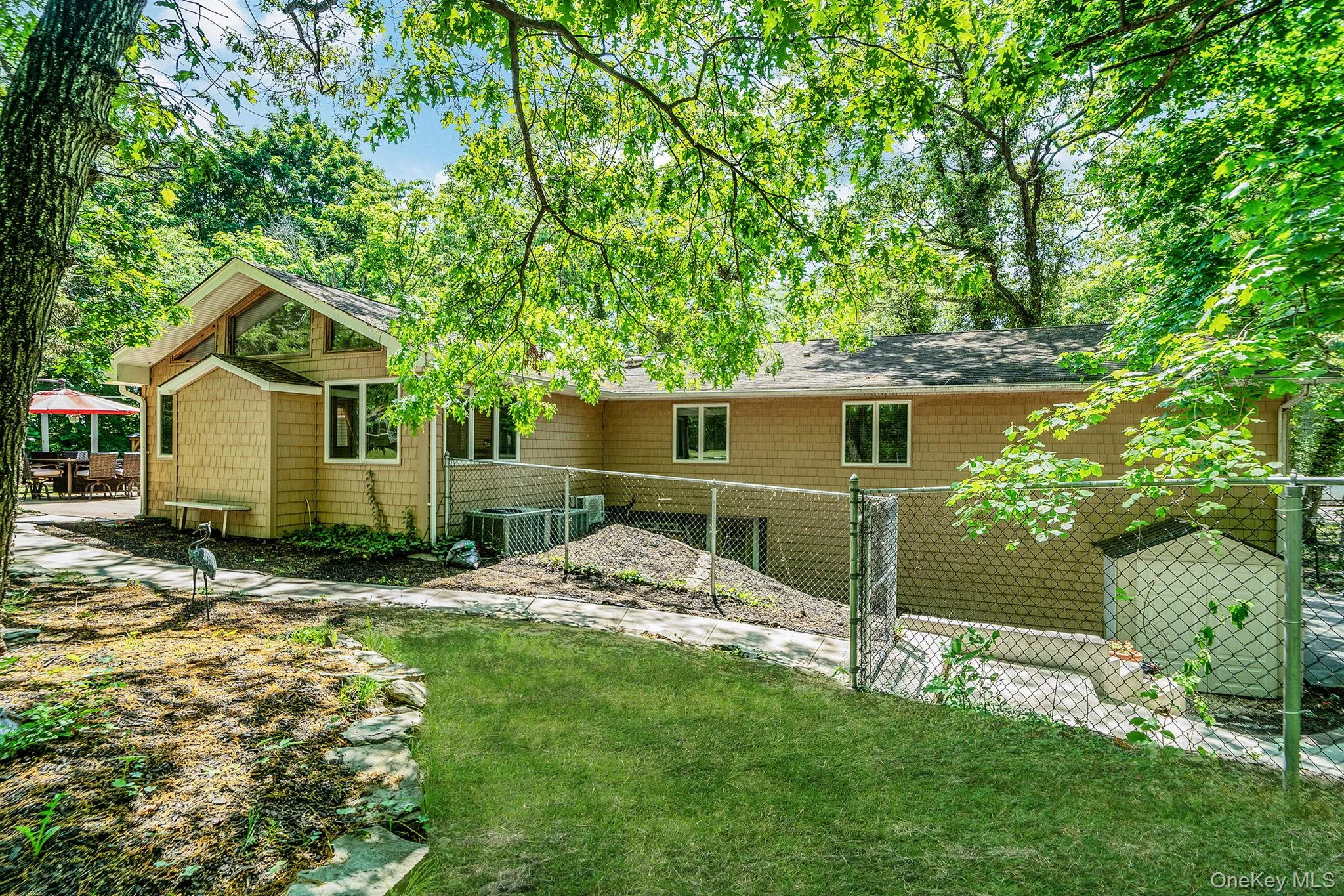 5 Valerie Court, Brookhaven, NY, 3 Bedrooms Bedrooms, 8 Rooms Rooms,3 BathroomsBathrooms,Residential Sale,For Rent,Valerie,0,1002420 5 Valerie Court, Brookhaven, NY, 3 Bedrooms Bedrooms, 8 Rooms Rooms,3 BathroomsBathrooms,Residential Sale,For Rent,Valerie,0,1002420