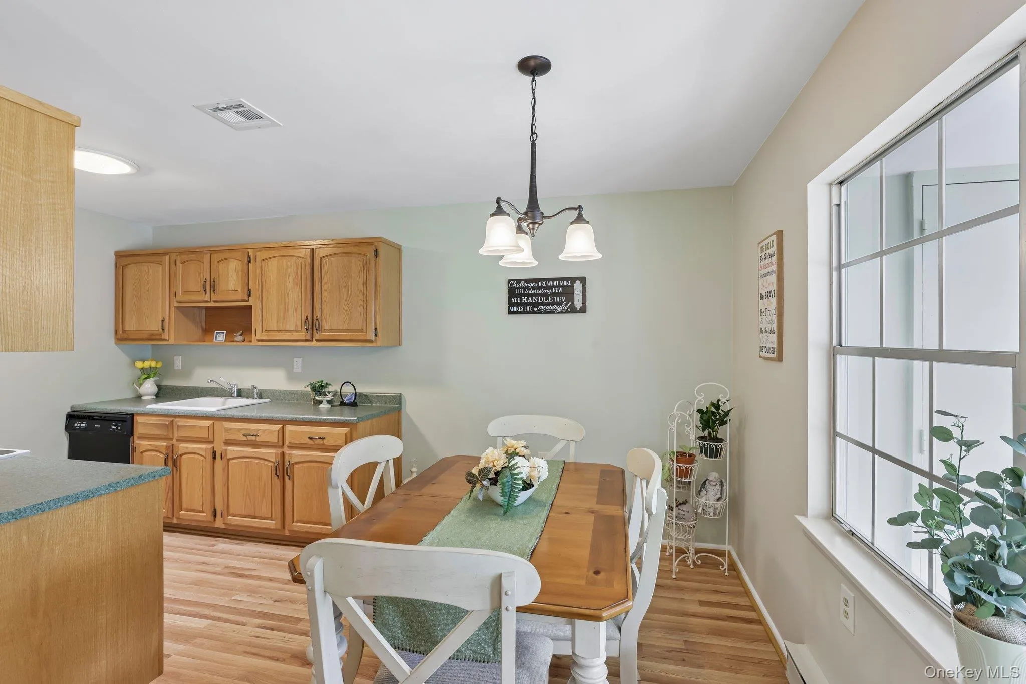 196 Newcastle Court, Brookhaven, NY, 2 Bedrooms Bedrooms, 5 Rooms Rooms,1 BathroomBathrooms,Residential,For Rent,Newcastle,0,1002428 196 Newcastle Court, Brookhaven, NY, 2 Bedrooms Bedrooms, 5 Rooms Rooms,1 BathroomBathrooms,Residential,For Rent,Newcastle,0,1002428