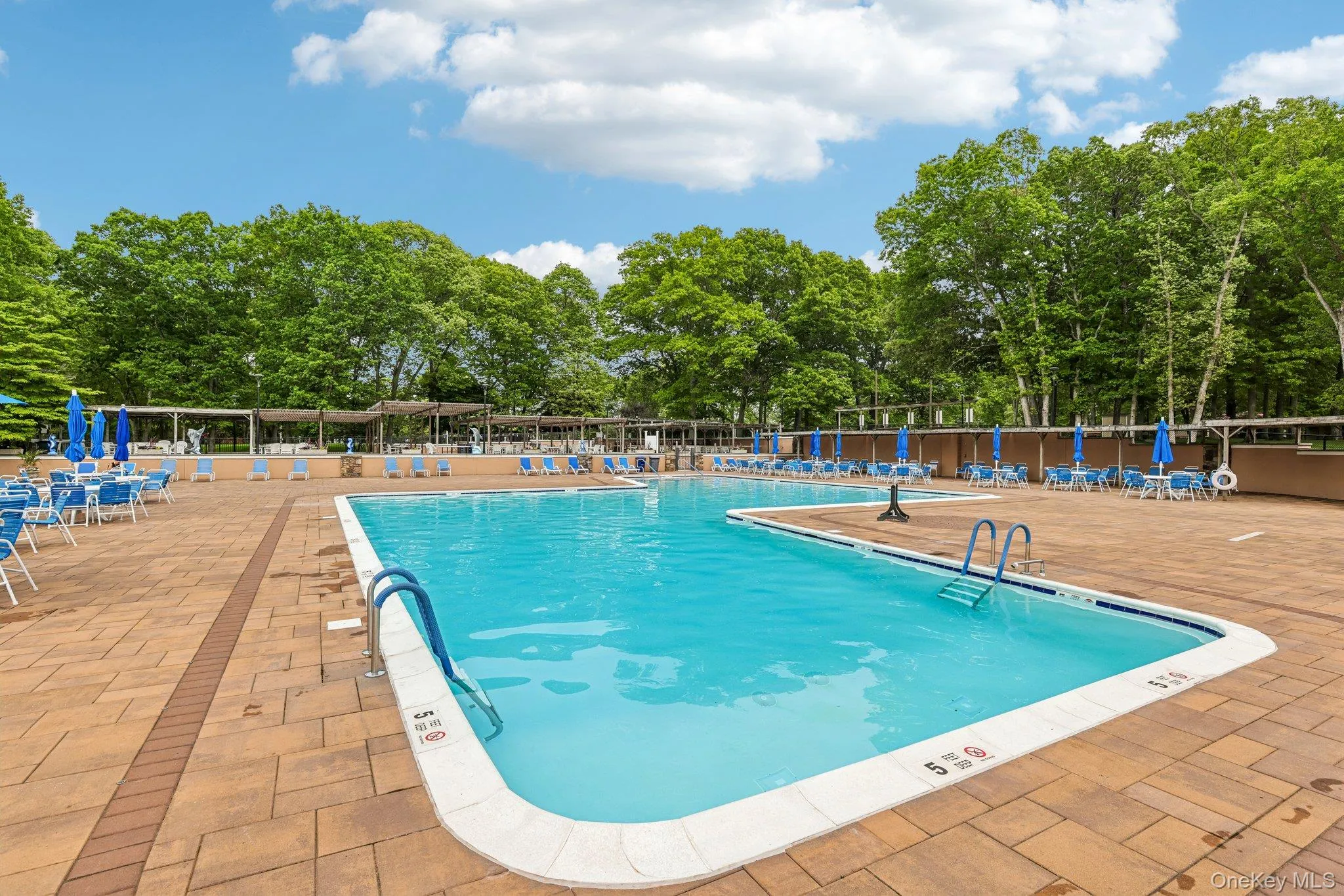 196 Newcastle Court, Brookhaven, NY, 2 Bedrooms Bedrooms, 5 Rooms Rooms,1 BathroomBathrooms,Residential,For Rent,Newcastle,0,1002428 196 Newcastle Court, Brookhaven, NY, 2 Bedrooms Bedrooms, 5 Rooms Rooms,1 BathroomBathrooms,Residential,For Rent,Newcastle,0,1002428