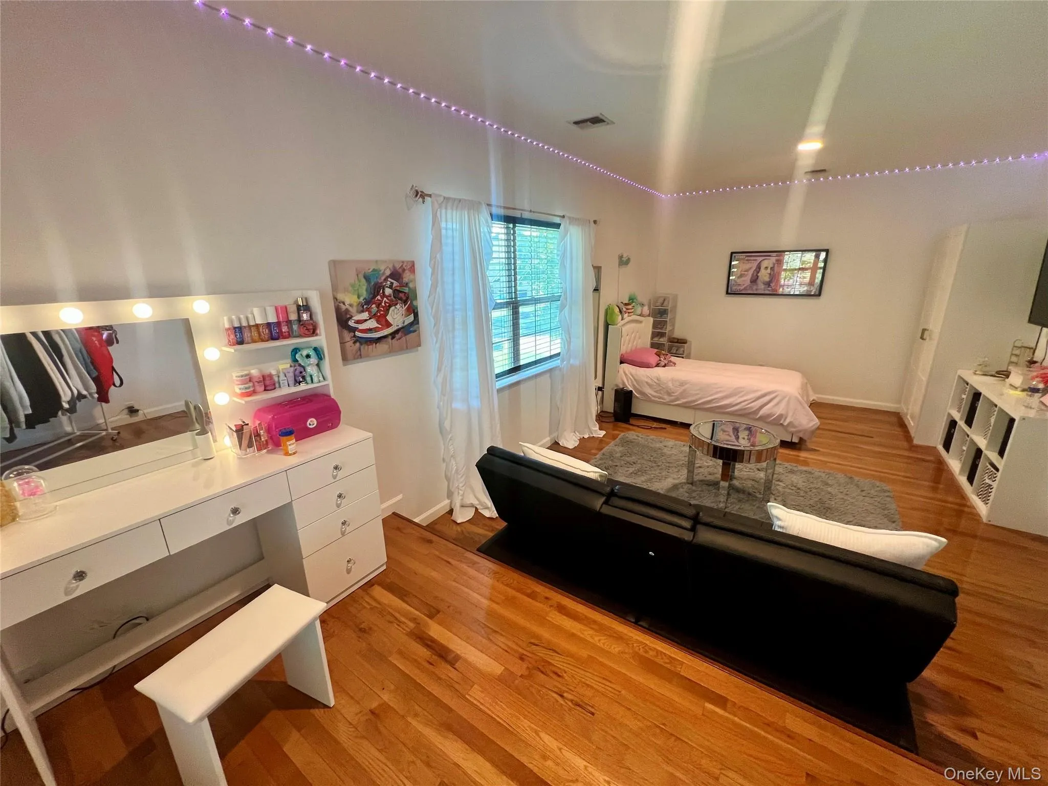 39 Independence Way, Brookhaven, NY, 6 Bedrooms Bedrooms, 17 Rooms Rooms,4 BathroomsBathrooms,Residential,For Rent,Independence,0,1002432 39 Independence Way, Brookhaven, NY, 6 Bedrooms Bedrooms, 17 Rooms Rooms,4 BathroomsBathrooms,Residential,For Rent,Independence,0,1002432