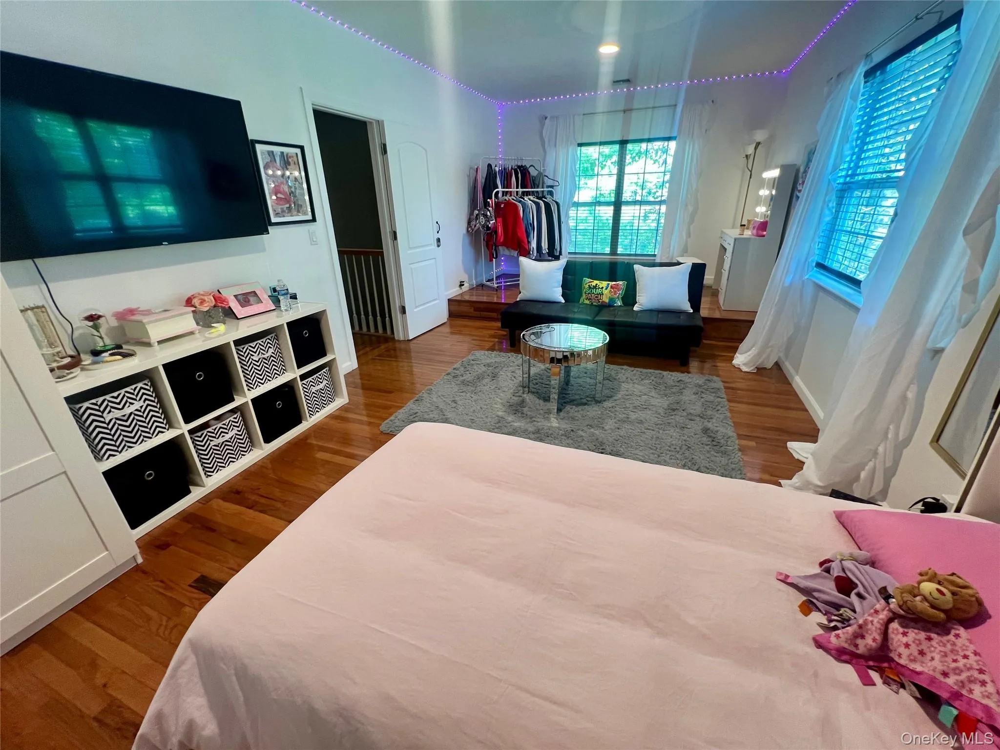 39 Independence Way, Brookhaven, NY, 6 Bedrooms Bedrooms, 17 Rooms Rooms,4 BathroomsBathrooms,Residential,For Rent,Independence,0,1002432 39 Independence Way, Brookhaven, NY, 6 Bedrooms Bedrooms, 17 Rooms Rooms,4 BathroomsBathrooms,Residential,For Rent,Independence,0,1002432