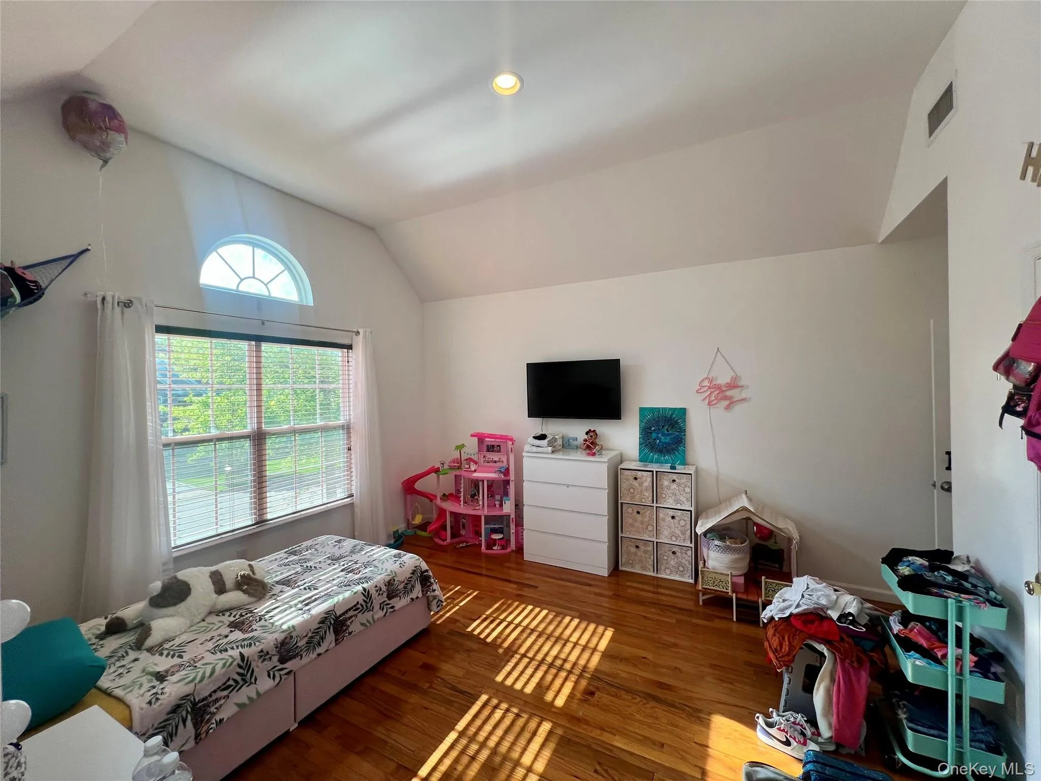 39 Independence Way, Brookhaven, NY, 6 Bedrooms Bedrooms, 17 Rooms Rooms,4 BathroomsBathrooms,Residential,For Rent,Independence,0,1002432 39 Independence Way, Brookhaven, NY, 6 Bedrooms Bedrooms, 17 Rooms Rooms,4 BathroomsBathrooms,Residential,For Rent,Independence,0,1002432