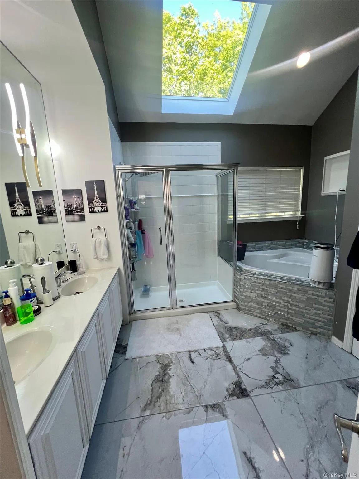 39 Independence Way, Brookhaven, NY, 6 Bedrooms Bedrooms, 17 Rooms Rooms,4 BathroomsBathrooms,Residential,For Rent,Independence,0,1002432 39 Independence Way, Brookhaven, NY, 6 Bedrooms Bedrooms, 17 Rooms Rooms,4 BathroomsBathrooms,Residential,For Rent,Independence,0,1002432
