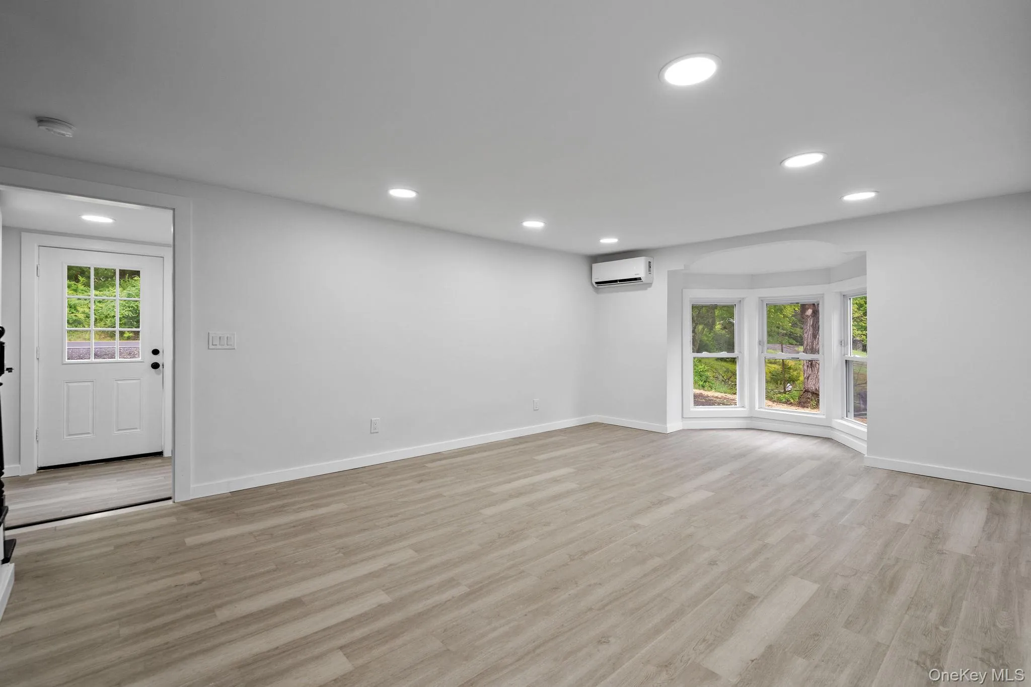 43 Highland Lake Road, Highland, NY, 2 Bedrooms Bedrooms, 5 Rooms Rooms,1 BathroomBathrooms,Residential Sale,For Rent,Highland Lake,0,1002434 43 Highland Lake Road, Highland, NY, 2 Bedrooms Bedrooms, 5 Rooms Rooms,1 BathroomBathrooms,Residential Sale,For Rent,Highland Lake,0,1002434