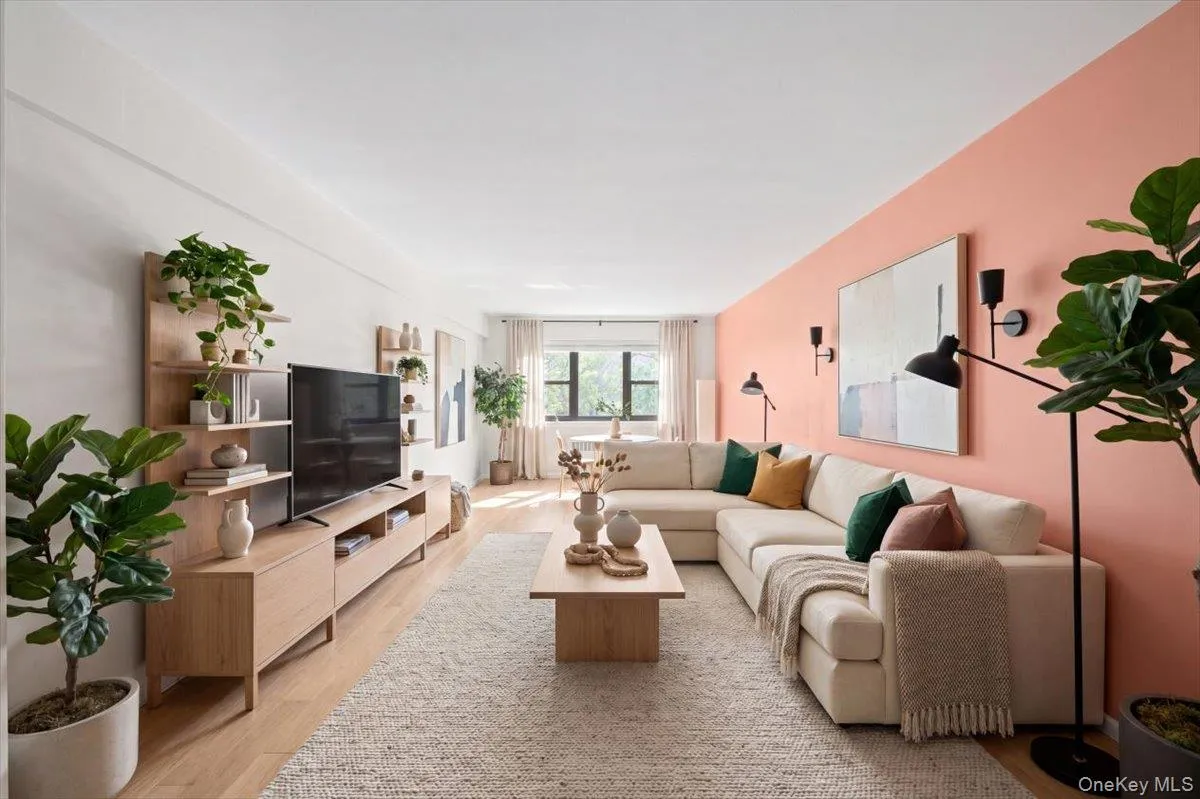 51 White Oak Street, New Rochelle, NY, 2 Bedrooms Bedrooms, 5 Rooms Rooms,1 BathroomBathrooms,Residential Sale,For Rent,White Oak,0,1002435 51 White Oak Street, New Rochelle, NY, 2 Bedrooms Bedrooms, 5 Rooms Rooms,1 BathroomBathrooms,Residential Sale,For Rent,White Oak,0,1002435