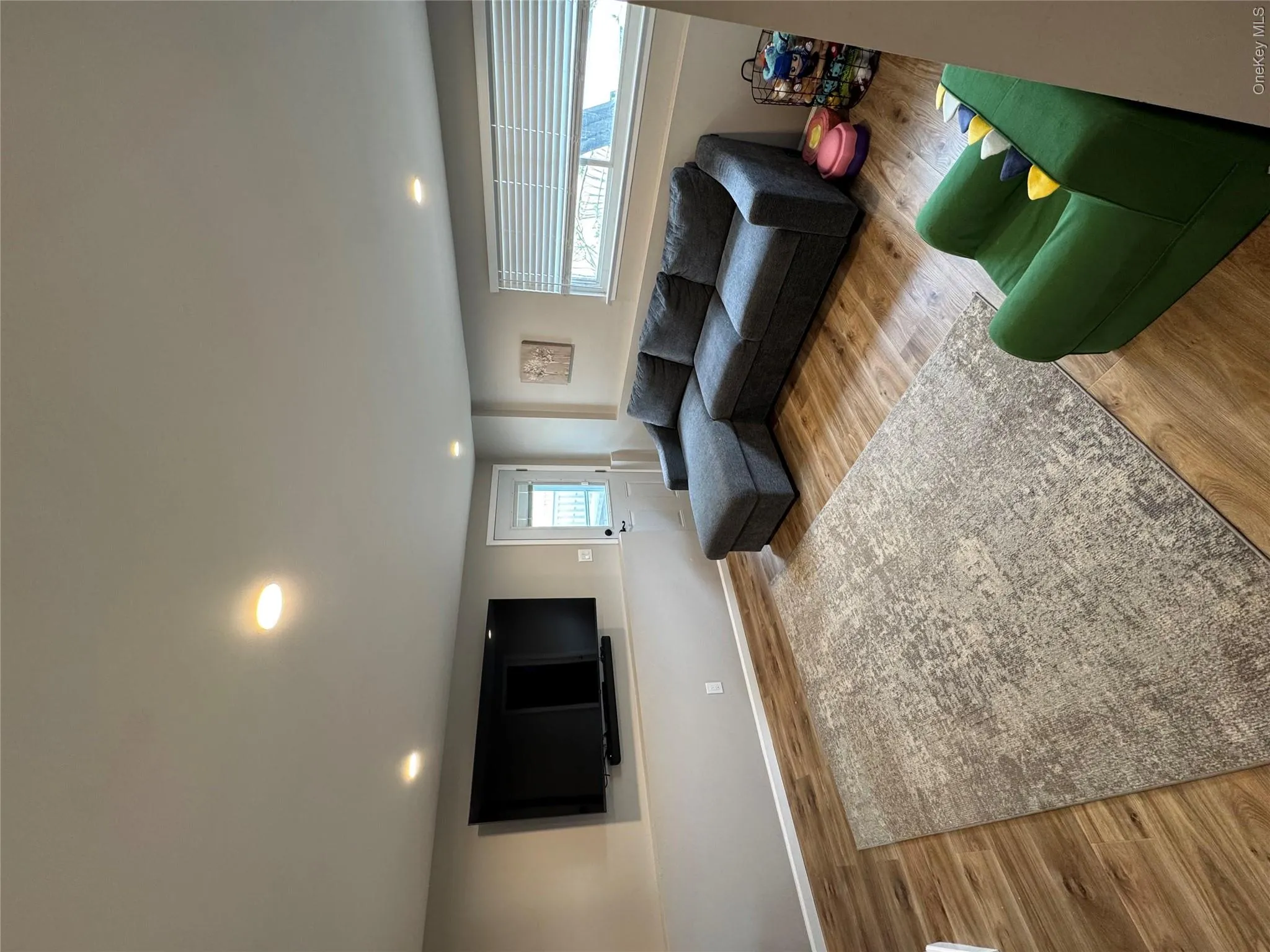 12 Weiss Place, Babylon, NY, 3 Bedrooms Bedrooms, 6 Rooms Rooms,2 BathroomsBathrooms,Residential,For Rent,Weiss,0,1002437 12 Weiss Place, Babylon, NY, 3 Bedrooms Bedrooms, 6 Rooms Rooms,2 BathroomsBathrooms,Residential,For Rent,Weiss,0,1002437
