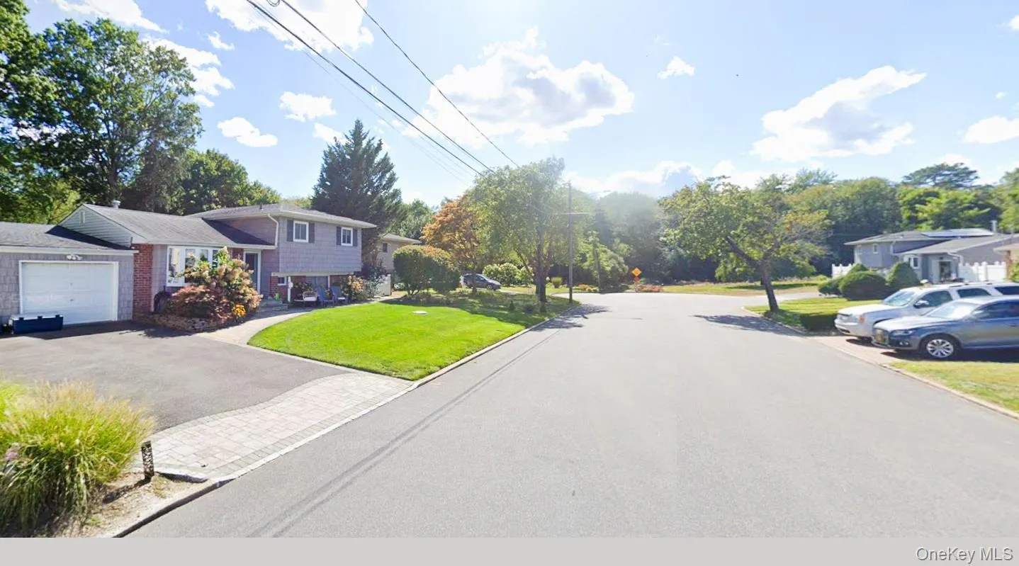 12 Weiss Place, Babylon, NY, 3 Bedrooms Bedrooms, 6 Rooms Rooms,2 BathroomsBathrooms,Residential,For Rent,Weiss,0,1002437 12 Weiss Place, Babylon, NY, 3 Bedrooms Bedrooms, 6 Rooms Rooms,2 BathroomsBathrooms,Residential,For Rent,Weiss,0,1002437