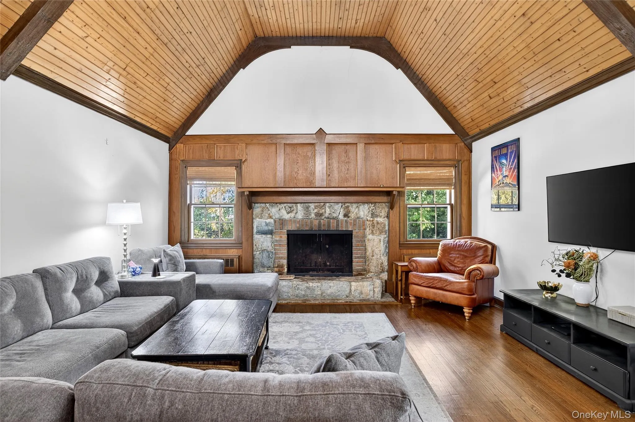 6 Raven Way, Mount Pleasant, NY, 4 Bedrooms Bedrooms, 10 Rooms Rooms,4 BathroomsBathrooms,Residential Lease,For Rent,Raven,0,1002439 6 Raven Way, Mount Pleasant, NY, 4 Bedrooms Bedrooms, 10 Rooms Rooms,4 BathroomsBathrooms,Residential Lease,For Rent,Raven,0,1002439