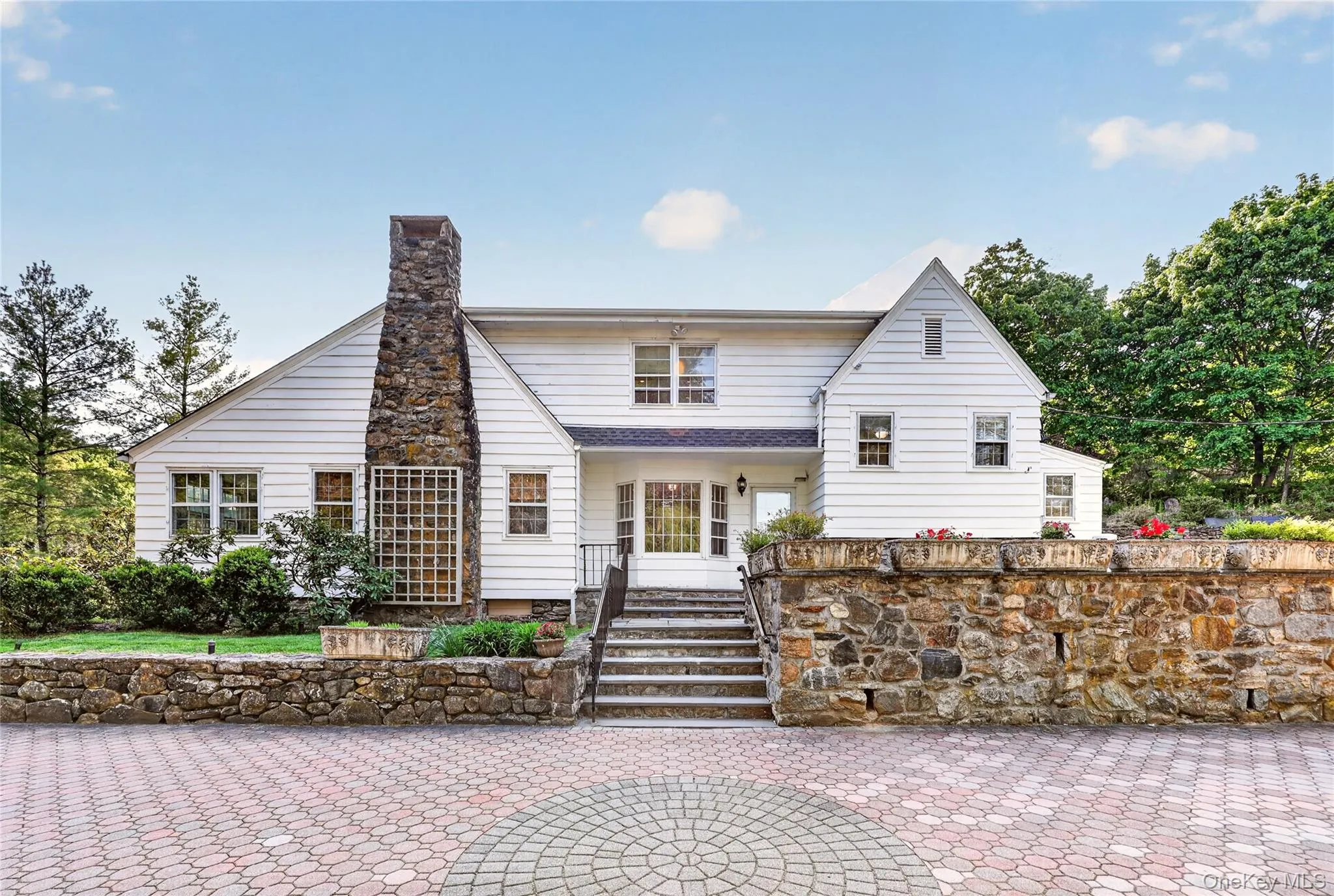 6 Raven Way, Mount Pleasant, NY, 4 Bedrooms Bedrooms, 10 Rooms Rooms,4 BathroomsBathrooms,Residential Lease,For Rent,Raven,0,1002439 6 Raven Way, Mount Pleasant, NY, 4 Bedrooms Bedrooms, 10 Rooms Rooms,4 BathroomsBathrooms,Residential Lease,For Rent,Raven,0,1002439