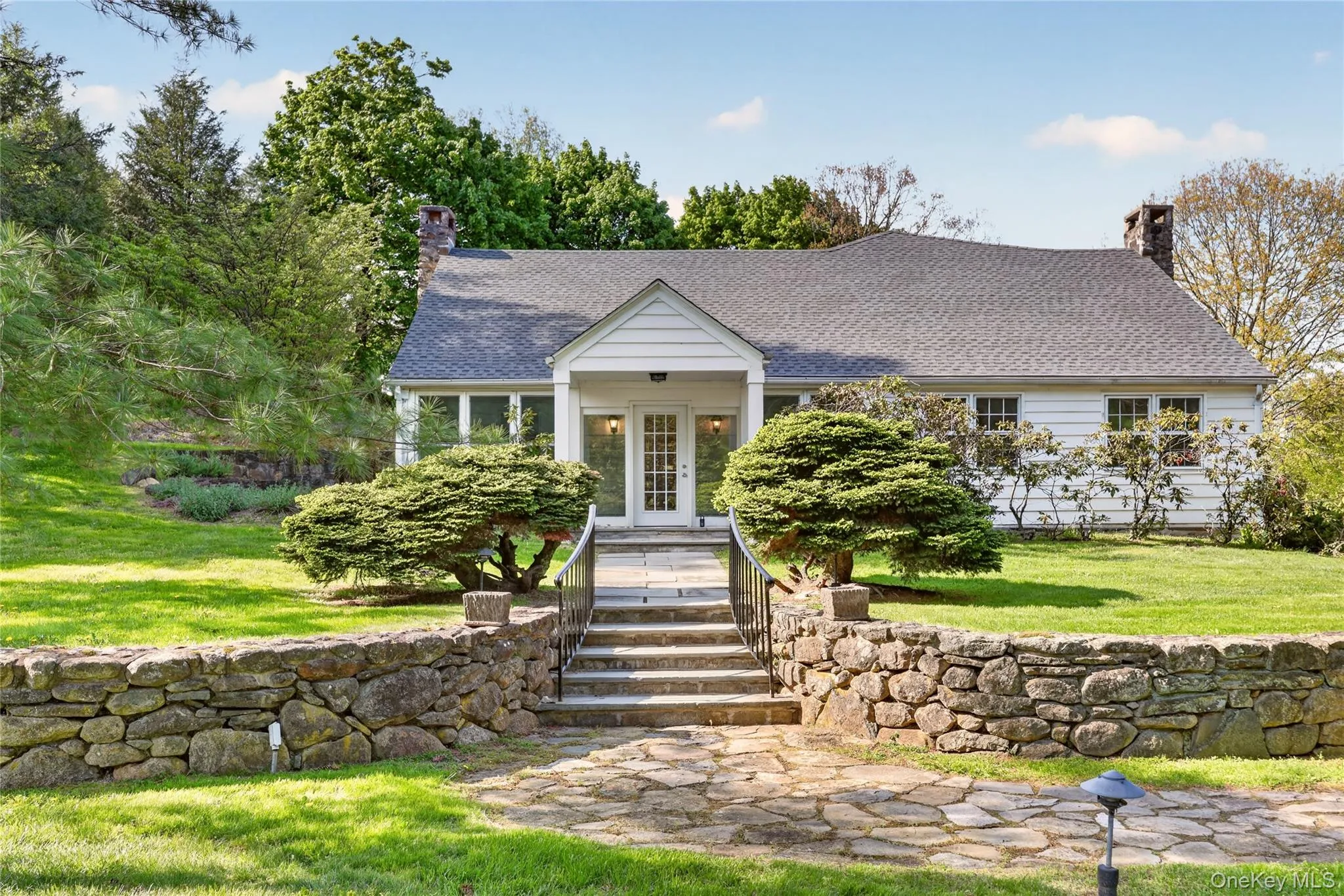 6 Raven Way, Mount Pleasant, NY, 4 Bedrooms Bedrooms, 10 Rooms Rooms,4 BathroomsBathrooms,Residential Lease,For Rent,Raven,0,1002439 6 Raven Way, Mount Pleasant, NY, 4 Bedrooms Bedrooms, 10 Rooms Rooms,4 BathroomsBathrooms,Residential Lease,For Rent,Raven,0,1002439