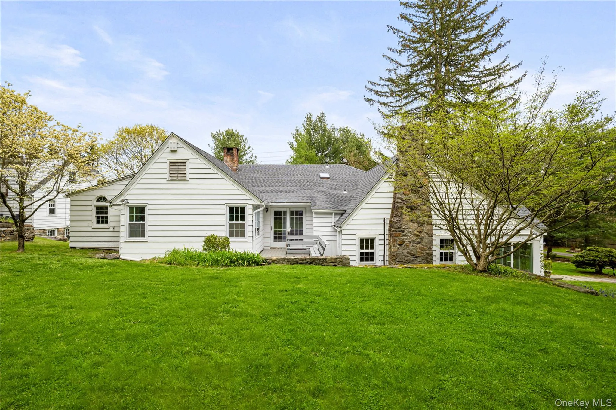 6 Raven Way, Mount Pleasant, NY, 4 Bedrooms Bedrooms, 10 Rooms Rooms,4 BathroomsBathrooms,Residential Lease,For Rent,Raven,0,1002439 6 Raven Way, Mount Pleasant, NY, 4 Bedrooms Bedrooms, 10 Rooms Rooms,4 BathroomsBathrooms,Residential Lease,For Rent,Raven,0,1002439