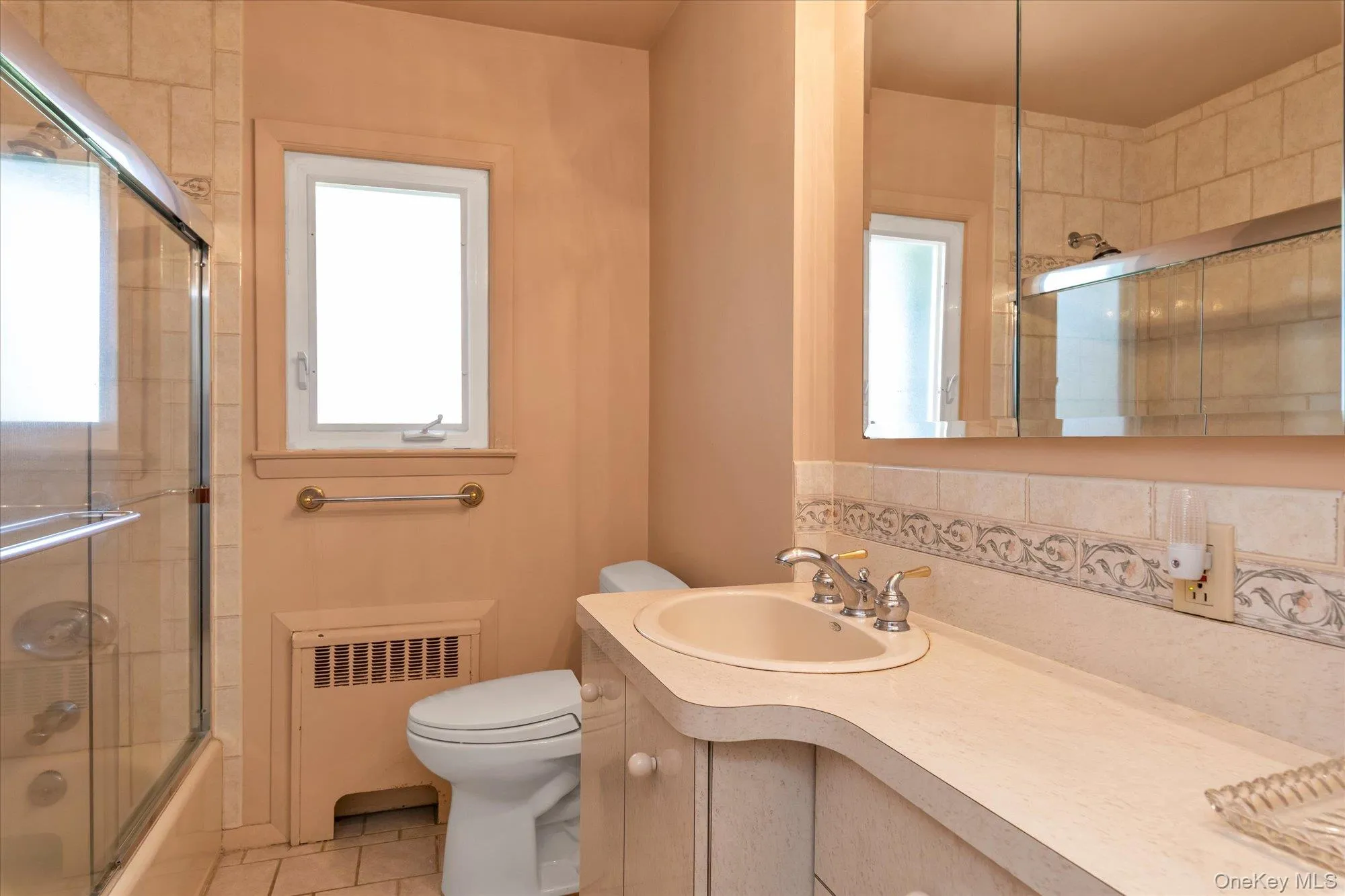 668 Mead Terrace, Hempstead, NY, 4 Bedrooms Bedrooms, 8 Rooms Rooms,2 BathroomsBathrooms,Residential,For Rent,Mead,0,1002440 668 Mead Terrace, Hempstead, NY, 4 Bedrooms Bedrooms, 8 Rooms Rooms,2 BathroomsBathrooms,Residential,For Rent,Mead,0,1002440