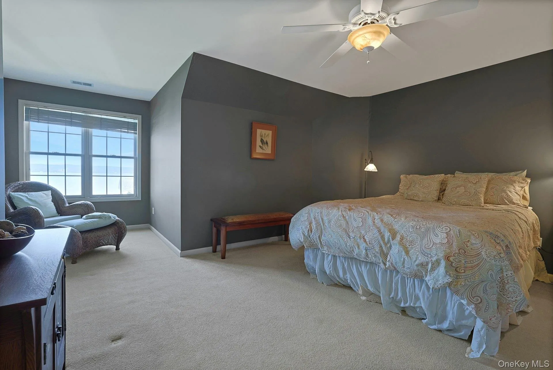 A generously sized second bedroom offers impressive space, natural light, and a beautiful view of the Hudson River. A generously sized second bedroom offers impressive space, natural light, and a beautiful view of the Hudson River.