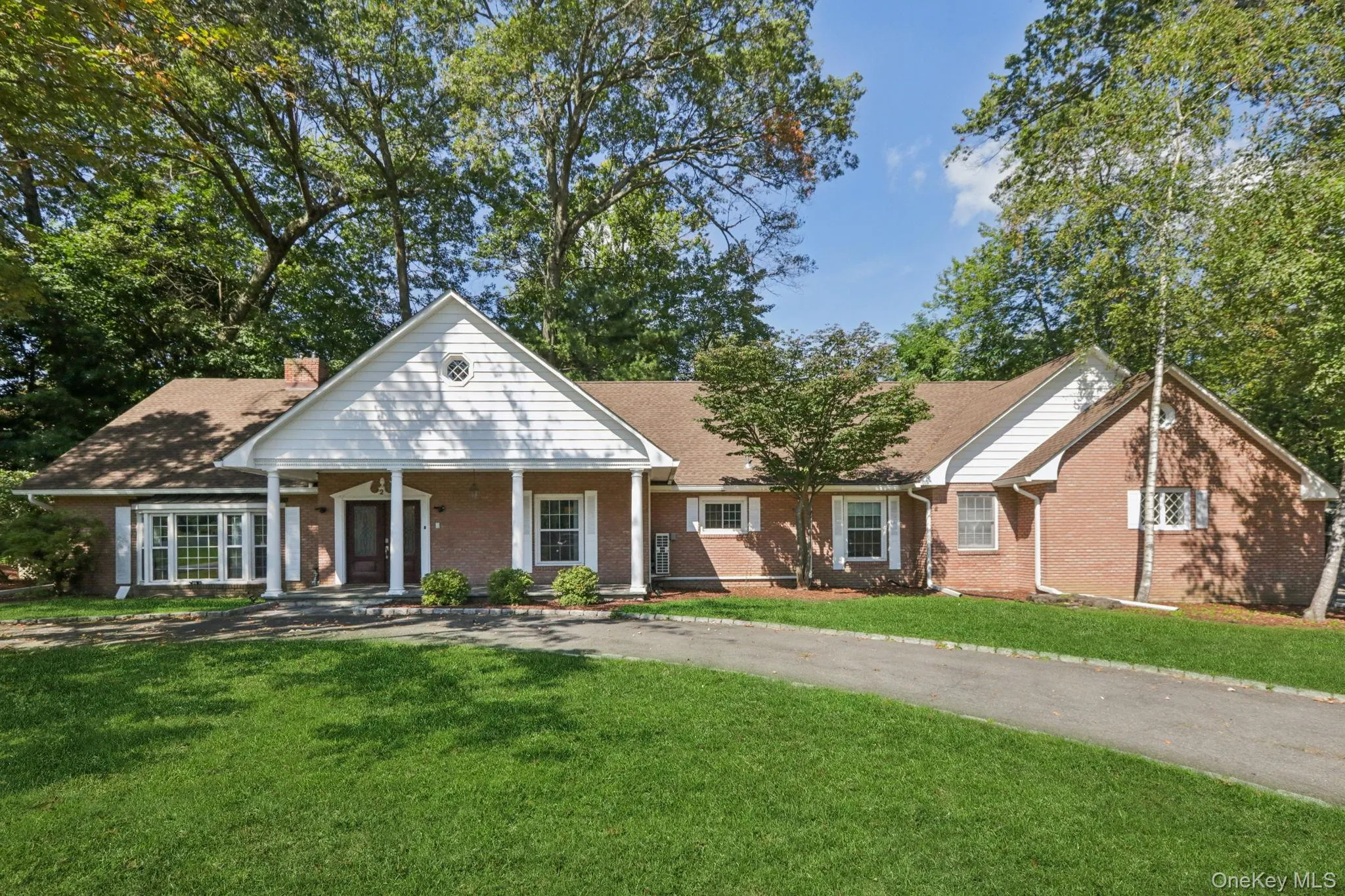 Welcome to 2 Myrtle Avenue in the Village of Greenwood Lake Welcome to 2 Myrtle Avenue in the Village of Greenwood Lake