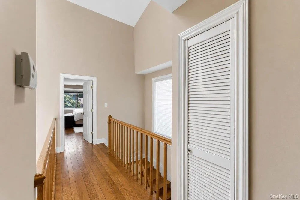 76 Estate Drive, Oyster Bay, NY, 3 Bedrooms Bedrooms, 8 Rooms Rooms,3 BathroomsBathrooms,Residential,For Rent,Estate,0,1002448 76 Estate Drive, Oyster Bay, NY, 3 Bedrooms Bedrooms, 8 Rooms Rooms,3 BathroomsBathrooms,Residential,For Rent,Estate,0,1002448