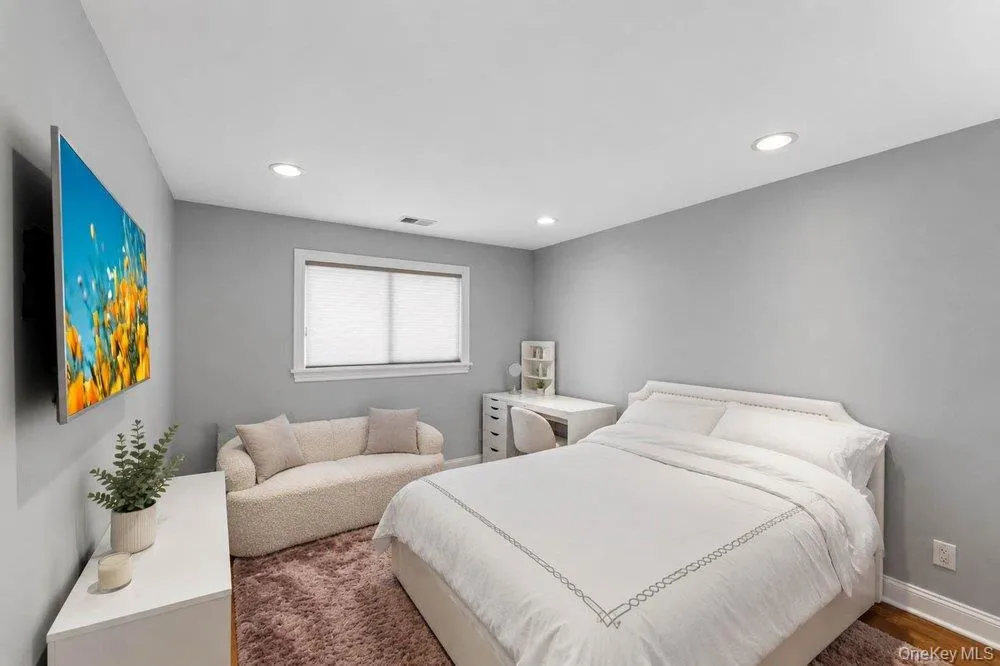 76 Estate Drive, Oyster Bay, NY, 3 Bedrooms Bedrooms, 8 Rooms Rooms,3 BathroomsBathrooms,Residential,For Rent,Estate,0,1002448 76 Estate Drive, Oyster Bay, NY, 3 Bedrooms Bedrooms, 8 Rooms Rooms,3 BathroomsBathrooms,Residential,For Rent,Estate,0,1002448