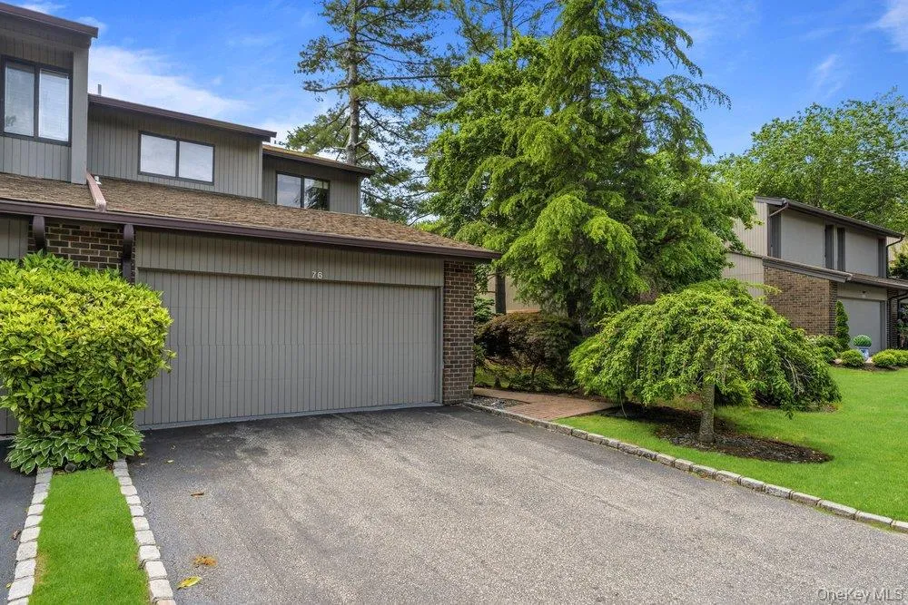 76 Estate Drive, Oyster Bay, NY, 3 Bedrooms Bedrooms, 8 Rooms Rooms,3 BathroomsBathrooms,Residential,For Rent,Estate,0,1002448 76 Estate Drive, Oyster Bay, NY, 3 Bedrooms Bedrooms, 8 Rooms Rooms,3 BathroomsBathrooms,Residential,For Rent,Estate,0,1002448