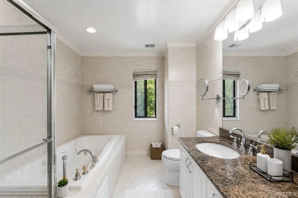 76 Estate Drive, Oyster Bay, NY, 3 Bedrooms Bedrooms, 8 Rooms Rooms,3 BathroomsBathrooms,Residential,For Rent,Estate,0,1002448 76 Estate Drive, Oyster Bay, NY, 3 Bedrooms Bedrooms, 8 Rooms Rooms,3 BathroomsBathrooms,Residential,For Rent,Estate,0,1002448