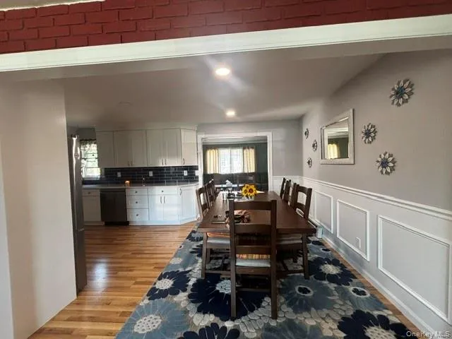 185 Audley Court, Babylon, NY, 3 Bedrooms Bedrooms, 7 Rooms Rooms,1 BathroomBathrooms,Residential,For Rent,Audley,0,1002450 185 Audley Court, Babylon, NY, 3 Bedrooms Bedrooms, 7 Rooms Rooms,1 BathroomBathrooms,Residential,For Rent,Audley,0,1002450