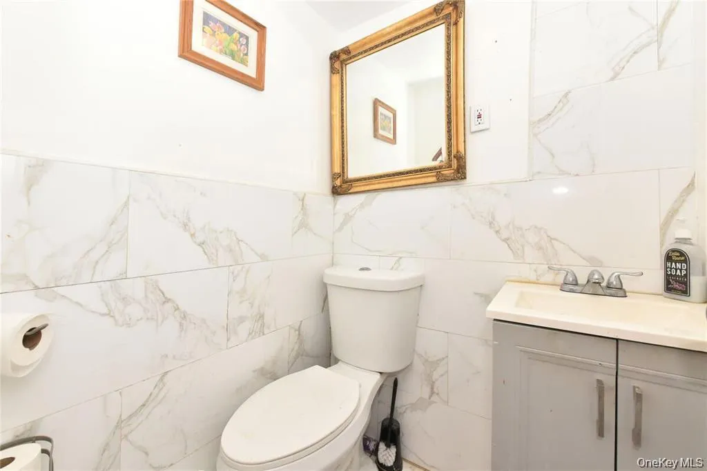 542 east meadow, Hempstead, NY, 3 Bedrooms Bedrooms, 4 Rooms Rooms,1 BathroomBathrooms,Residential Lease,For Rent,east meadow,0,1002451 542 east meadow, Hempstead, NY, 3 Bedrooms Bedrooms, 4 Rooms Rooms,1 BathroomBathrooms,Residential Lease,For Rent,east meadow,0,1002451