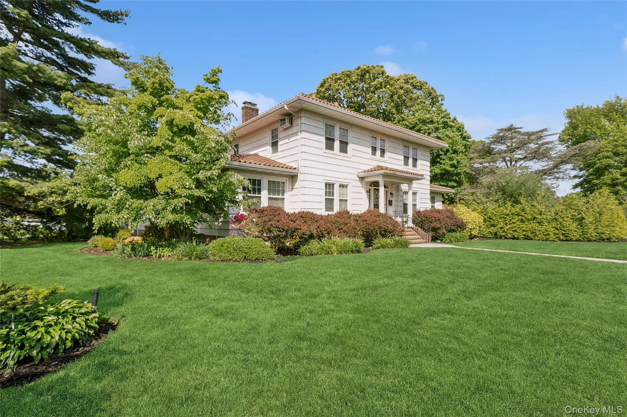 50 Roxbury Road, Hempstead, NY, 5 Bedrooms Bedrooms, 10 Rooms Rooms,2 BathroomsBathrooms,Residential,For Rent,Roxbury,0,1002461 50 Roxbury Road, Hempstead, NY, 5 Bedrooms Bedrooms, 10 Rooms Rooms,2 BathroomsBathrooms,Residential,For Rent,Roxbury,0,1002461