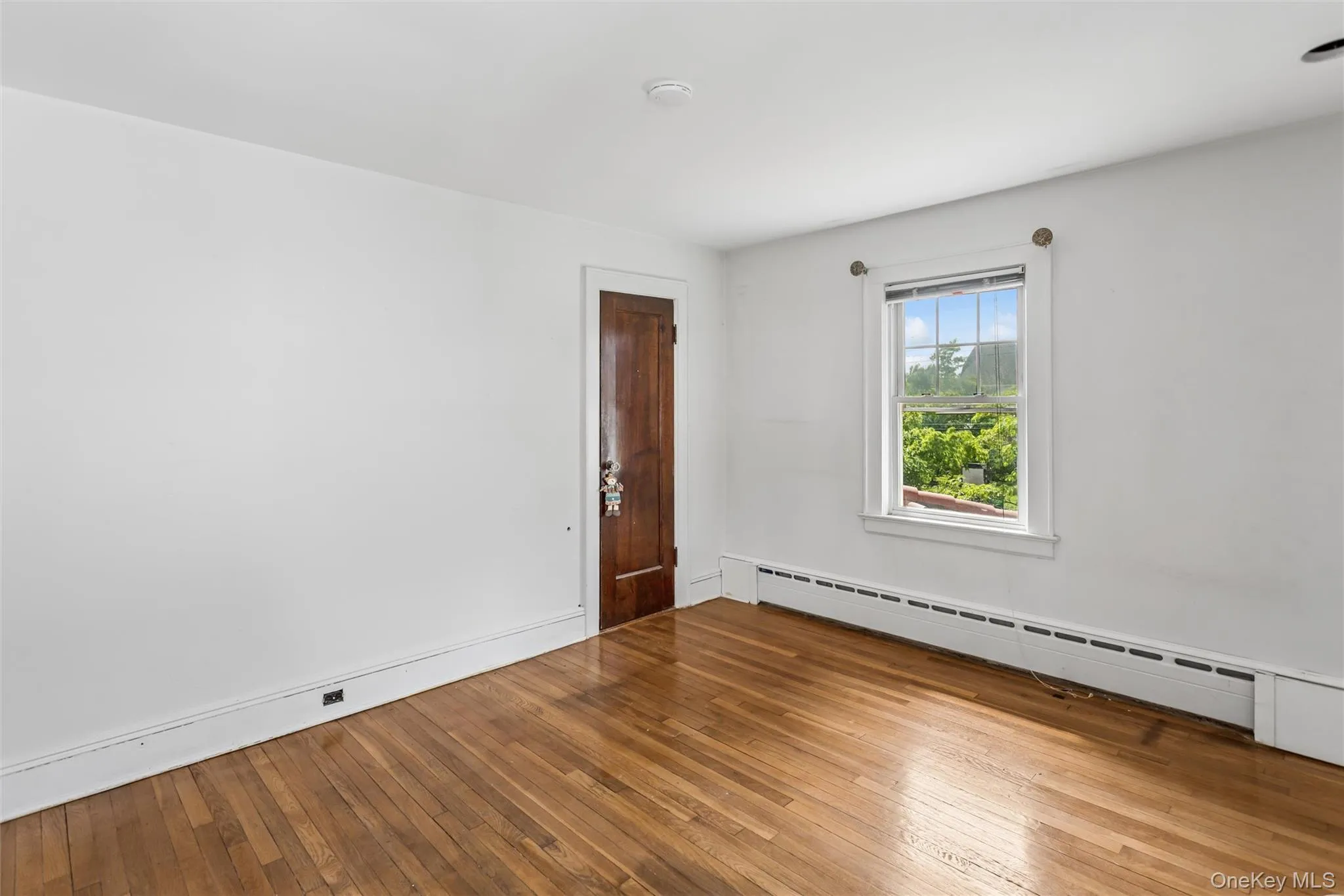 50 Roxbury Road, Hempstead, NY, 5 Bedrooms Bedrooms, 10 Rooms Rooms,2 BathroomsBathrooms,Residential,For Rent,Roxbury,0,1002461 50 Roxbury Road, Hempstead, NY, 5 Bedrooms Bedrooms, 10 Rooms Rooms,2 BathroomsBathrooms,Residential,For Rent,Roxbury,0,1002461