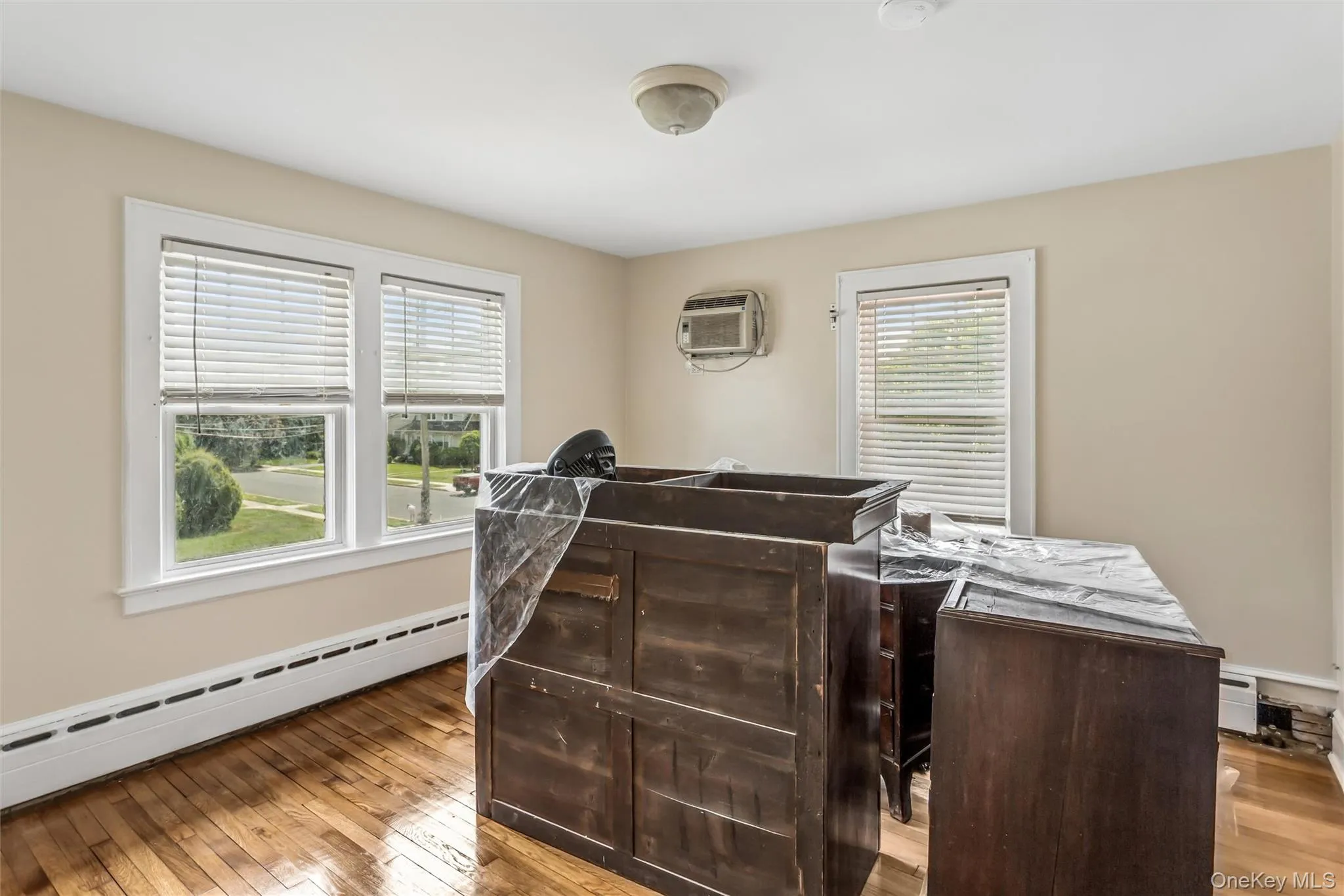 50 Roxbury Road, Hempstead, NY, 5 Bedrooms Bedrooms, 10 Rooms Rooms,2 BathroomsBathrooms,Residential,For Rent,Roxbury,0,1002461 50 Roxbury Road, Hempstead, NY, 5 Bedrooms Bedrooms, 10 Rooms Rooms,2 BathroomsBathrooms,Residential,For Rent,Roxbury,0,1002461