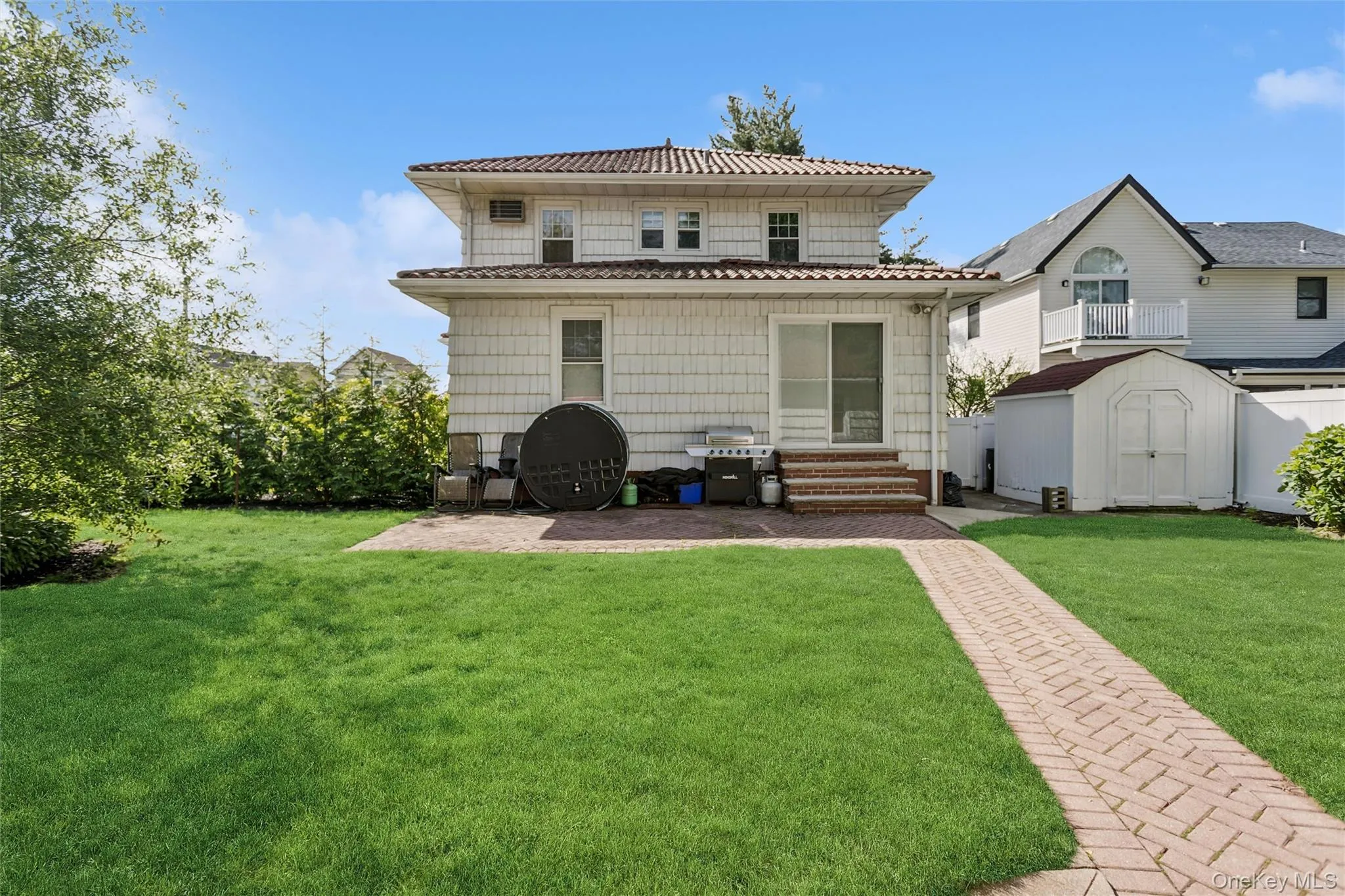 50 Roxbury Road, Hempstead, NY, 5 Bedrooms Bedrooms, 10 Rooms Rooms,2 BathroomsBathrooms,Residential,For Rent,Roxbury,0,1002461 50 Roxbury Road, Hempstead, NY, 5 Bedrooms Bedrooms, 10 Rooms Rooms,2 BathroomsBathrooms,Residential,For Rent,Roxbury,0,1002461