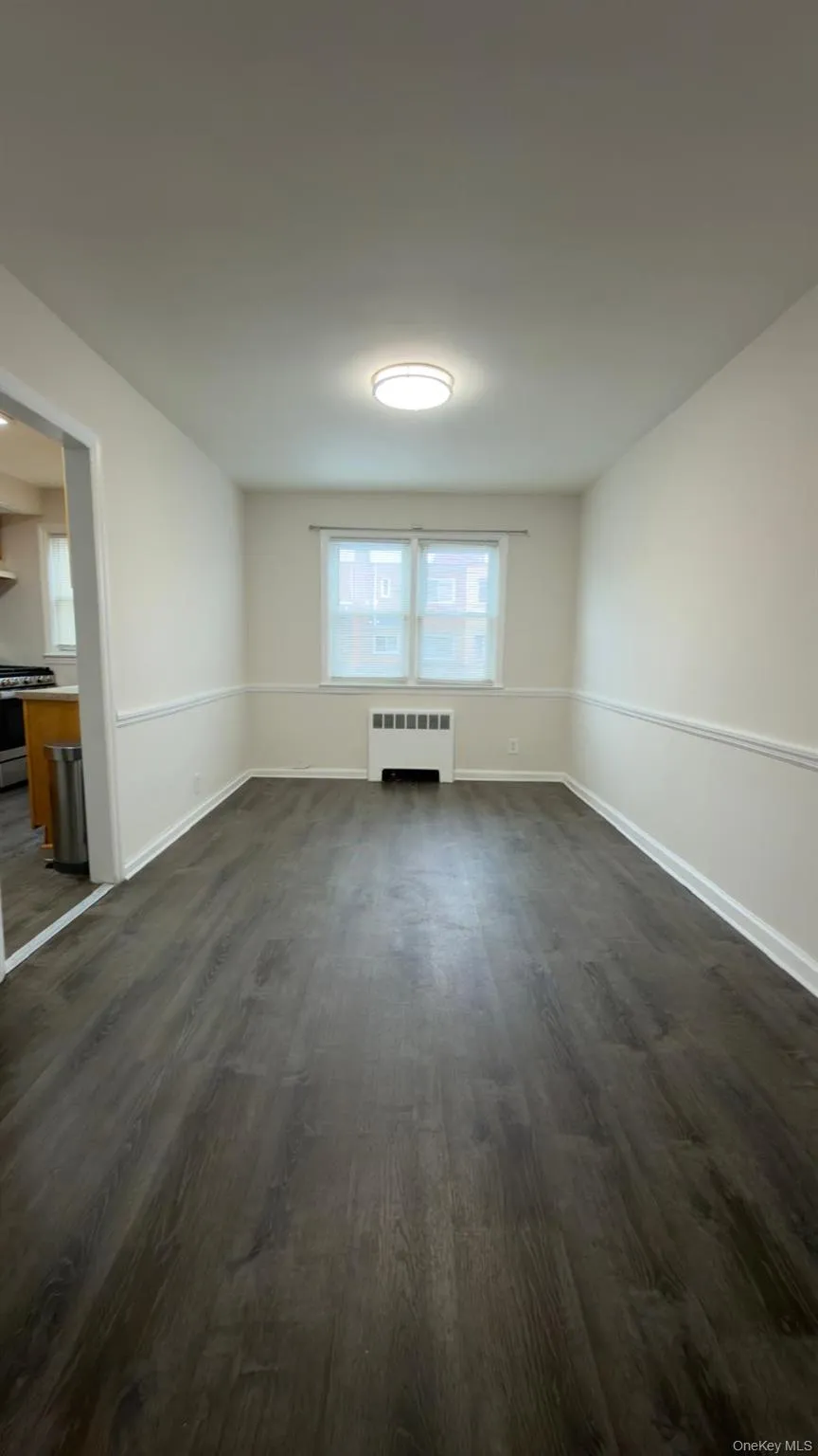 15325 77th Road, New York, NY, 3 Bedrooms Bedrooms, 5 Rooms Rooms,1 BathroomBathrooms,Residential Lease,For Rent,77th,0,1002463 15325 77th Road, New York, NY, 3 Bedrooms Bedrooms, 5 Rooms Rooms,1 BathroomBathrooms,Residential Lease,For Rent,77th,0,1002463
