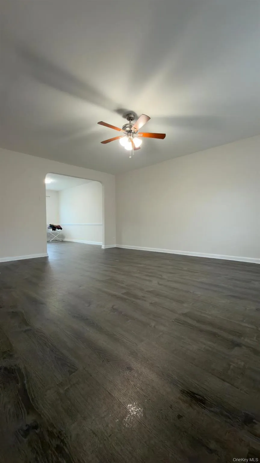 15325 77th Road, New York, NY, 3 Bedrooms Bedrooms, 5 Rooms Rooms,1 BathroomBathrooms,Residential Lease,For Rent,77th,0,1002463 15325 77th Road, New York, NY, 3 Bedrooms Bedrooms, 5 Rooms Rooms,1 BathroomBathrooms,Residential Lease,For Rent,77th,0,1002463