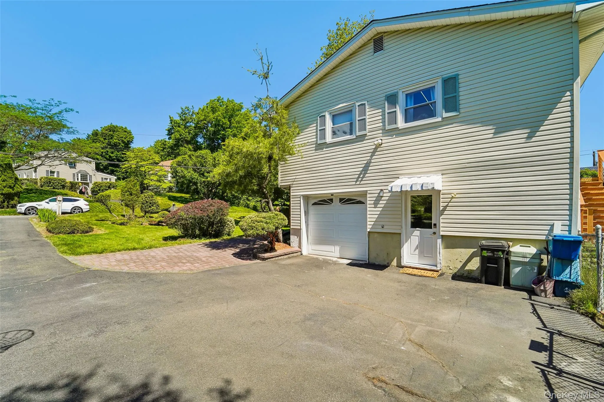 3 Bittman Lane, Clarkstown, NY, 4 Bedrooms Bedrooms, 7 Rooms Rooms,1 BathroomBathrooms,Residential,For Rent,Bittman,0,1002464 3 Bittman Lane, Clarkstown, NY, 4 Bedrooms Bedrooms, 7 Rooms Rooms,1 BathroomBathrooms,Residential,For Rent,Bittman,0,1002464