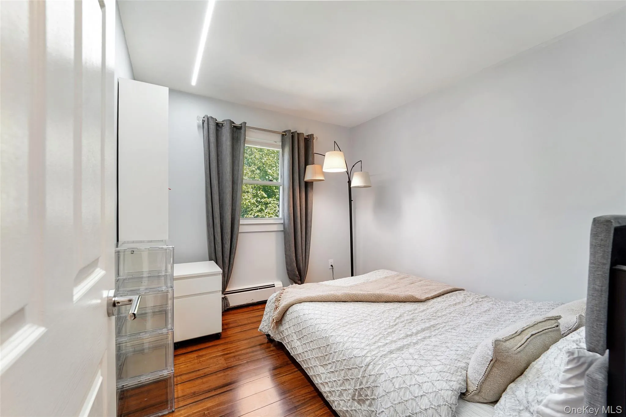 3 Bittman Lane, Clarkstown, NY, 4 Bedrooms Bedrooms, 7 Rooms Rooms,1 BathroomBathrooms,Residential,For Rent,Bittman,0,1002464 3 Bittman Lane, Clarkstown, NY, 4 Bedrooms Bedrooms, 7 Rooms Rooms,1 BathroomBathrooms,Residential,For Rent,Bittman,0,1002464