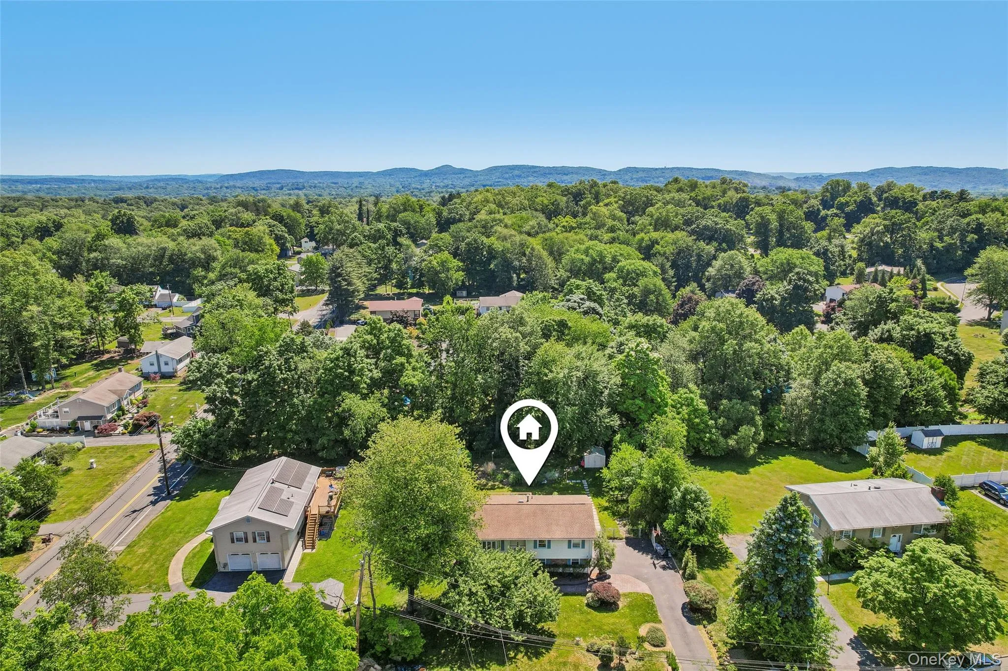 3 Bittman Lane, Clarkstown, NY, 4 Bedrooms Bedrooms, 7 Rooms Rooms,1 BathroomBathrooms,Residential,For Rent,Bittman,0,1002464 3 Bittman Lane, Clarkstown, NY, 4 Bedrooms Bedrooms, 7 Rooms Rooms,1 BathroomBathrooms,Residential,For Rent,Bittman,0,1002464