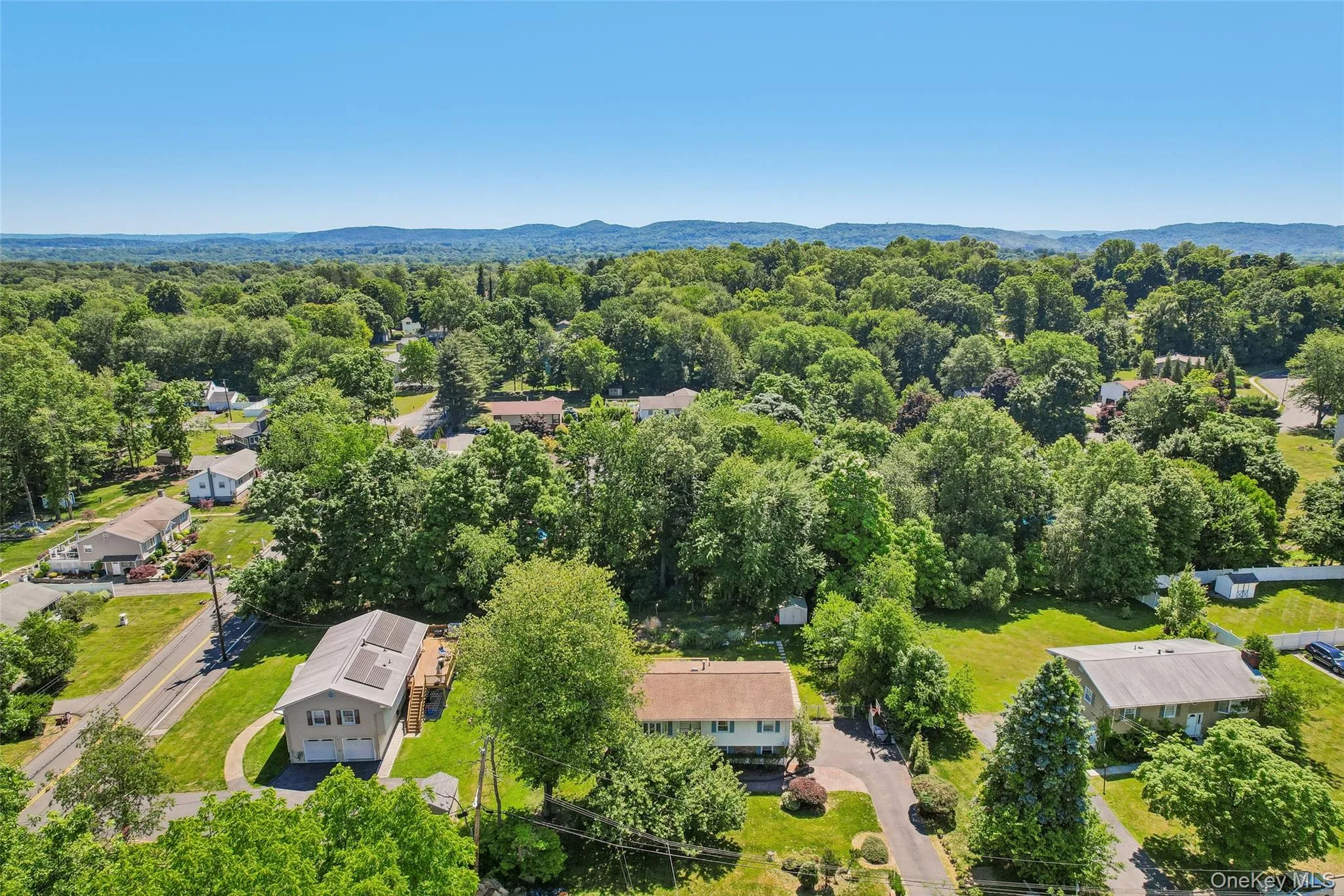 3 Bittman Lane, Clarkstown, NY, 4 Bedrooms Bedrooms, 7 Rooms Rooms,1 BathroomBathrooms,Residential,For Rent,Bittman,0,1002464 3 Bittman Lane, Clarkstown, NY, 4 Bedrooms Bedrooms, 7 Rooms Rooms,1 BathroomBathrooms,Residential,For Rent,Bittman,0,1002464