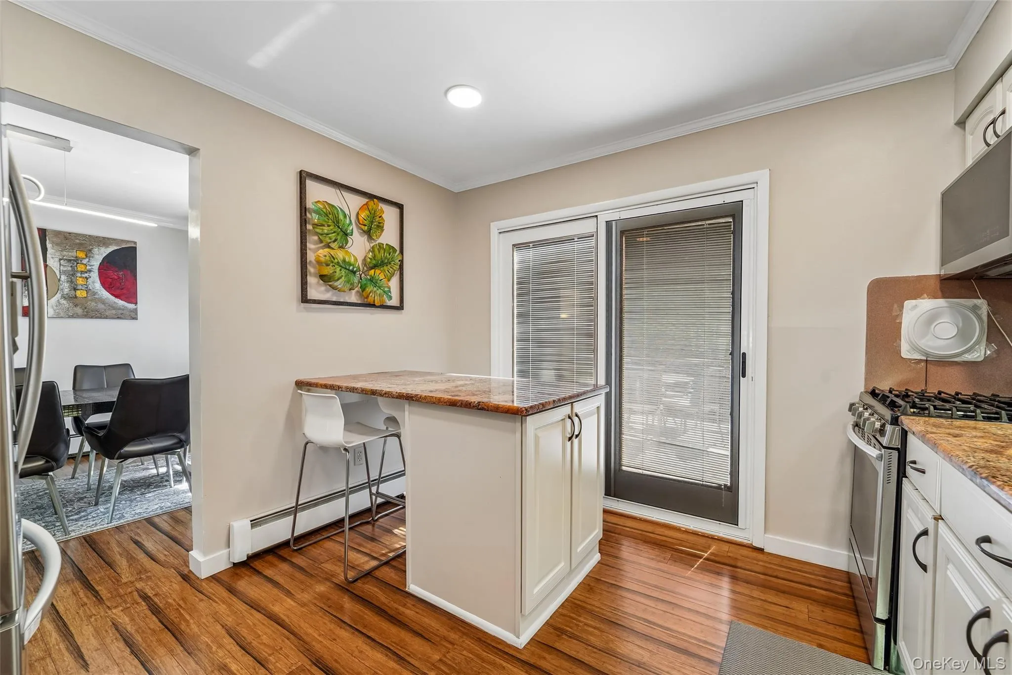 3 Bittman Lane, Clarkstown, NY, 4 Bedrooms Bedrooms, 7 Rooms Rooms,1 BathroomBathrooms,Residential,For Rent,Bittman,0,1002464 3 Bittman Lane, Clarkstown, NY, 4 Bedrooms Bedrooms, 7 Rooms Rooms,1 BathroomBathrooms,Residential,For Rent,Bittman,0,1002464