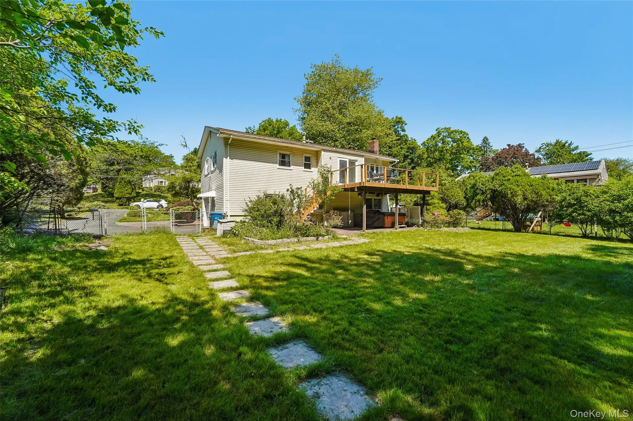 3 Bittman Lane, Clarkstown, NY, 4 Bedrooms Bedrooms, 7 Rooms Rooms,1 BathroomBathrooms,Residential,For Rent,Bittman,0,1002464 3 Bittman Lane, Clarkstown, NY, 4 Bedrooms Bedrooms, 7 Rooms Rooms,1 BathroomBathrooms,Residential,For Rent,Bittman,0,1002464