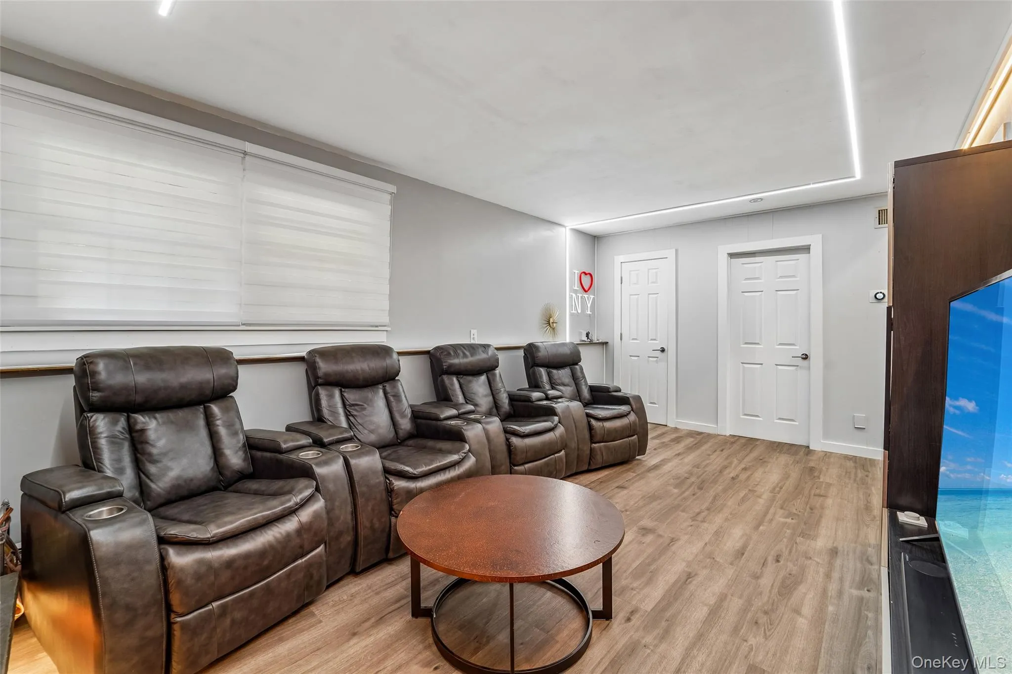 3 Bittman Lane, Clarkstown, NY, 4 Bedrooms Bedrooms, 7 Rooms Rooms,1 BathroomBathrooms,Residential,For Rent,Bittman,0,1002464 3 Bittman Lane, Clarkstown, NY, 4 Bedrooms Bedrooms, 7 Rooms Rooms,1 BathroomBathrooms,Residential,For Rent,Bittman,0,1002464
