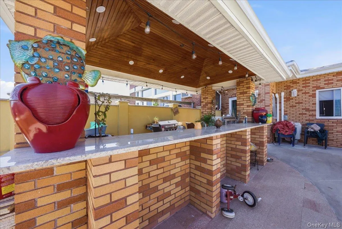 2594 Schurz Avenue, New York, NY, 4 Bedrooms Bedrooms, 8 Rooms Rooms,2 BathroomsBathrooms,Residential Sale,For Rent,Schurz,0,1002470 2594 Schurz Avenue, New York, NY, 4 Bedrooms Bedrooms, 8 Rooms Rooms,2 BathroomsBathrooms,Residential Sale,For Rent,Schurz,0,1002470