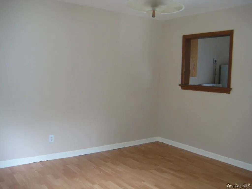 30 George Avenue, Orangetown, NY, 2 Bedrooms Bedrooms, 5 Rooms Rooms,1 BathroomBathrooms,Residential Lease,For Rent,George,0,1002471 30 George Avenue, Orangetown, NY, 2 Bedrooms Bedrooms, 5 Rooms Rooms,1 BathroomBathrooms,Residential Lease,For Rent,George,0,1002471