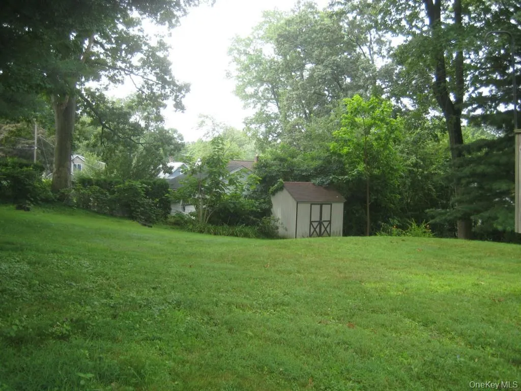 30 George Avenue, Orangetown, NY, 2 Bedrooms Bedrooms, 5 Rooms Rooms,1 BathroomBathrooms,Residential Lease,For Rent,George,0,1002471 30 George Avenue, Orangetown, NY, 2 Bedrooms Bedrooms, 5 Rooms Rooms,1 BathroomBathrooms,Residential Lease,For Rent,George,0,1002471