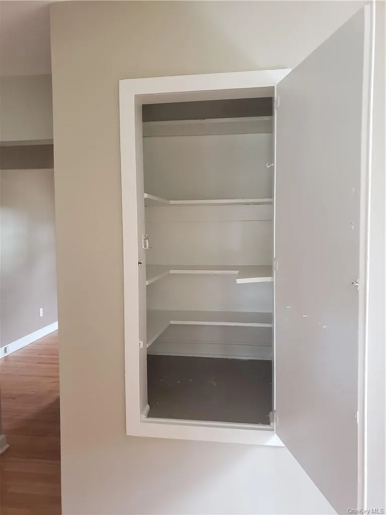 30 George Avenue, Orangetown, NY, 2 Bedrooms Bedrooms, 5 Rooms Rooms,1 BathroomBathrooms,Residential Lease,For Rent,George,0,1002471 30 George Avenue, Orangetown, NY, 2 Bedrooms Bedrooms, 5 Rooms Rooms,1 BathroomBathrooms,Residential Lease,For Rent,George,0,1002471