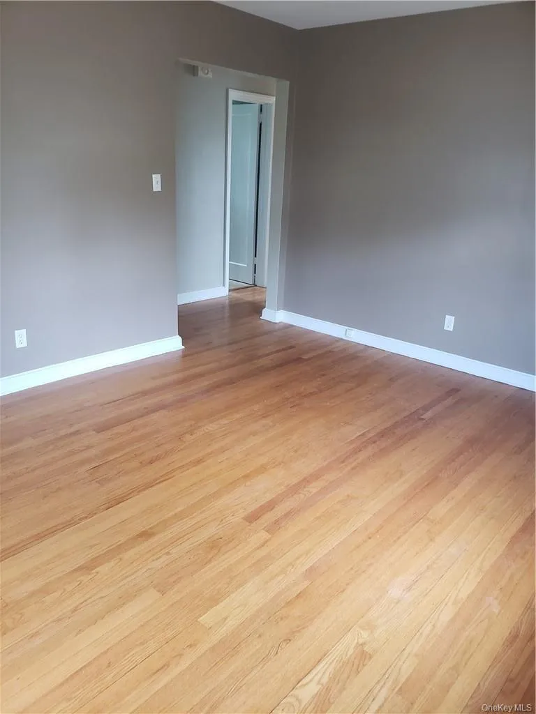 30 George Avenue, Orangetown, NY, 2 Bedrooms Bedrooms, 5 Rooms Rooms,1 BathroomBathrooms,Residential Lease,For Rent,George,0,1002471 30 George Avenue, Orangetown, NY, 2 Bedrooms Bedrooms, 5 Rooms Rooms,1 BathroomBathrooms,Residential Lease,For Rent,George,0,1002471