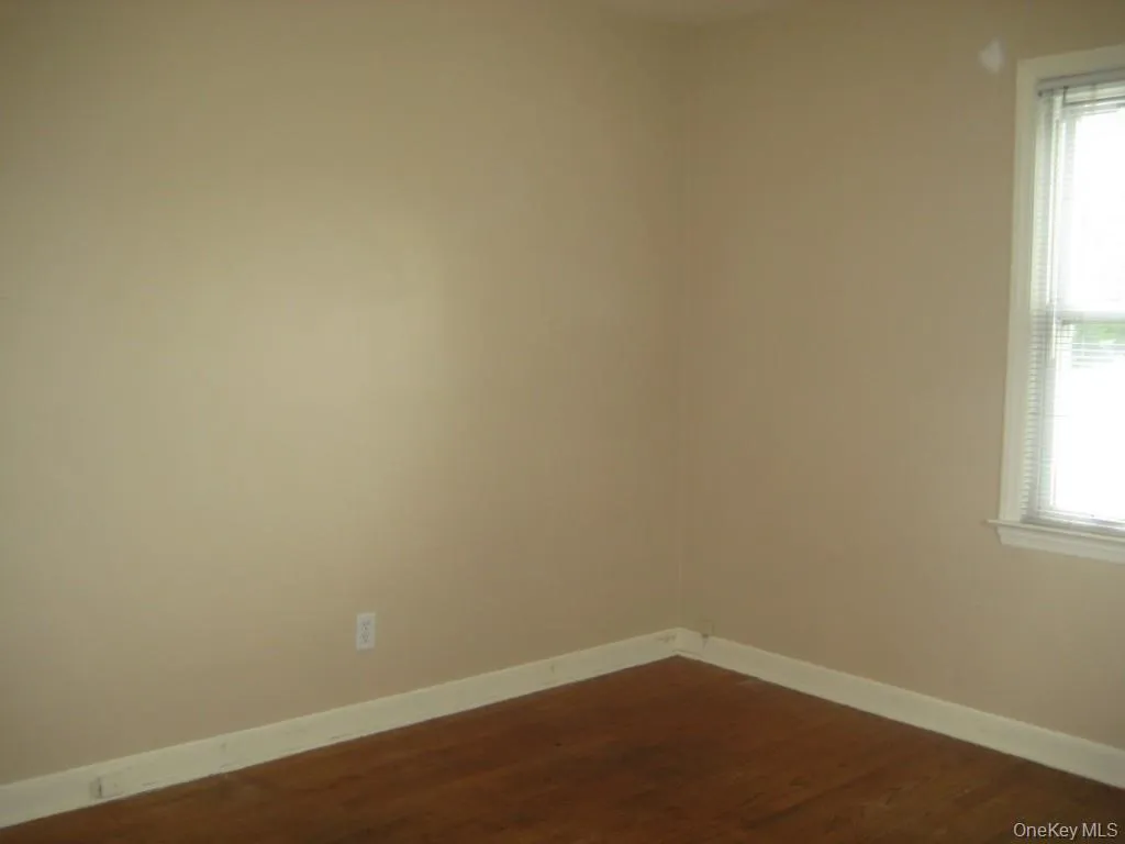 30 George Avenue, Orangetown, NY, 2 Bedrooms Bedrooms, 5 Rooms Rooms,1 BathroomBathrooms,Residential Lease,For Rent,George,0,1002471 30 George Avenue, Orangetown, NY, 2 Bedrooms Bedrooms, 5 Rooms Rooms,1 BathroomBathrooms,Residential Lease,For Rent,George,0,1002471