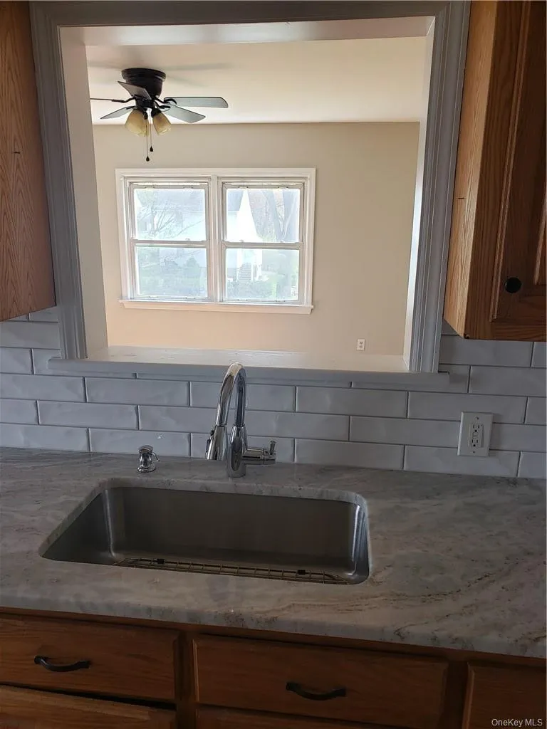 30 George Avenue, Orangetown, NY, 2 Bedrooms Bedrooms, 5 Rooms Rooms,1 BathroomBathrooms,Residential Lease,For Rent,George,0,1002471 30 George Avenue, Orangetown, NY, 2 Bedrooms Bedrooms, 5 Rooms Rooms,1 BathroomBathrooms,Residential Lease,For Rent,George,0,1002471