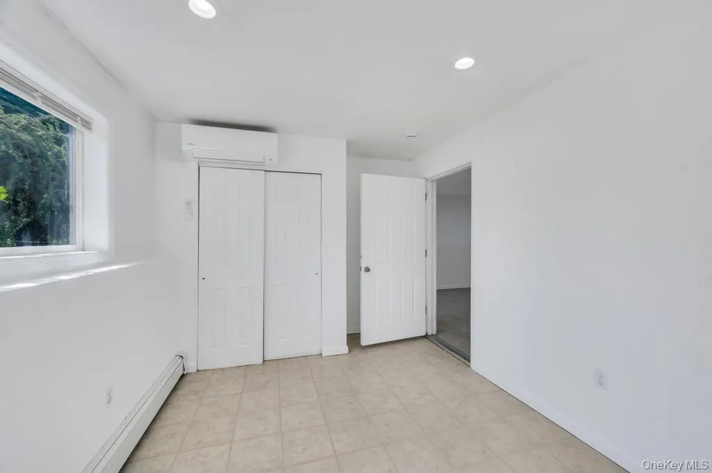 20 Handsome Avenue, Brookhaven, NY, 3 Bedrooms Bedrooms, 5 Rooms Rooms,1 BathroomBathrooms,Residential Lease,For Rent,Handsome,0,1002474 20 Handsome Avenue, Brookhaven, NY, 3 Bedrooms Bedrooms, 5 Rooms Rooms,1 BathroomBathrooms,Residential Lease,For Rent,Handsome,0,1002474