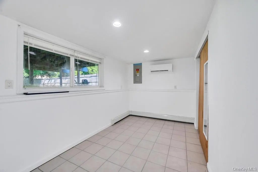 20 Handsome Avenue, Brookhaven, NY, 3 Bedrooms Bedrooms, 5 Rooms Rooms,1 BathroomBathrooms,Residential Lease,For Rent,Handsome,0,1002474 20 Handsome Avenue, Brookhaven, NY, 3 Bedrooms Bedrooms, 5 Rooms Rooms,1 BathroomBathrooms,Residential Lease,For Rent,Handsome,0,1002474