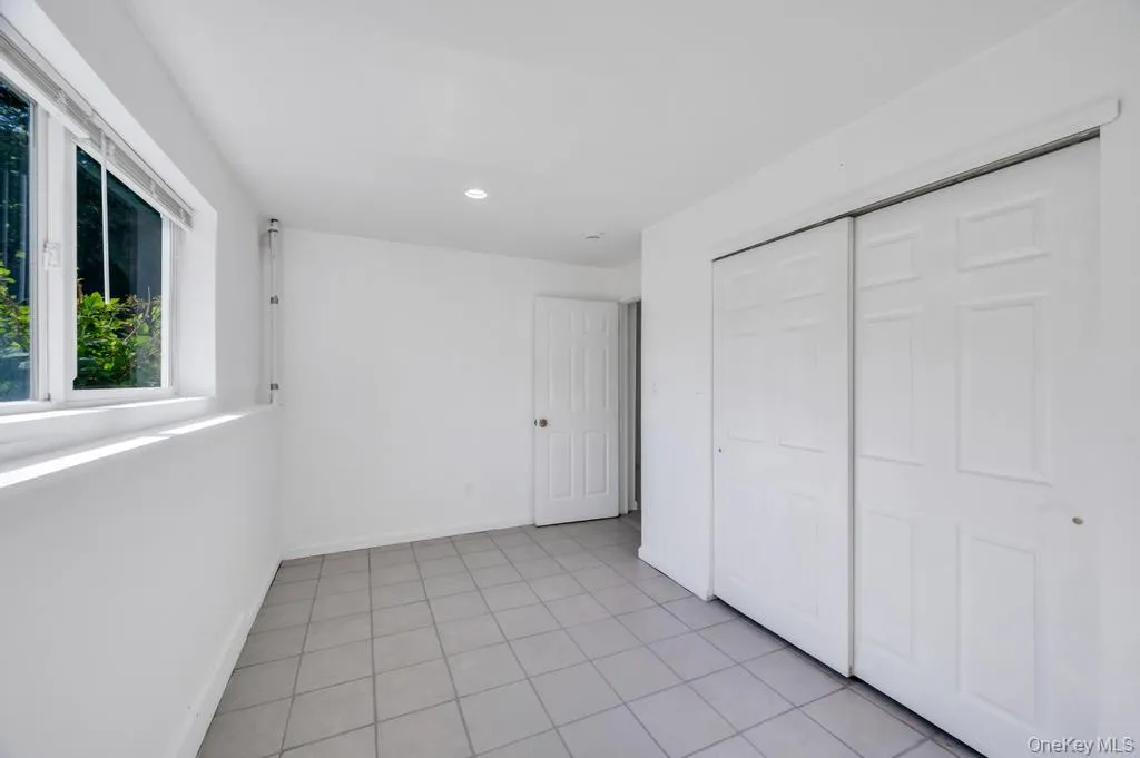 20 Handsome Avenue, Brookhaven, NY, 3 Bedrooms Bedrooms, 5 Rooms Rooms,1 BathroomBathrooms,Residential Lease,For Rent,Handsome,0,1002474 20 Handsome Avenue, Brookhaven, NY, 3 Bedrooms Bedrooms, 5 Rooms Rooms,1 BathroomBathrooms,Residential Lease,For Rent,Handsome,0,1002474