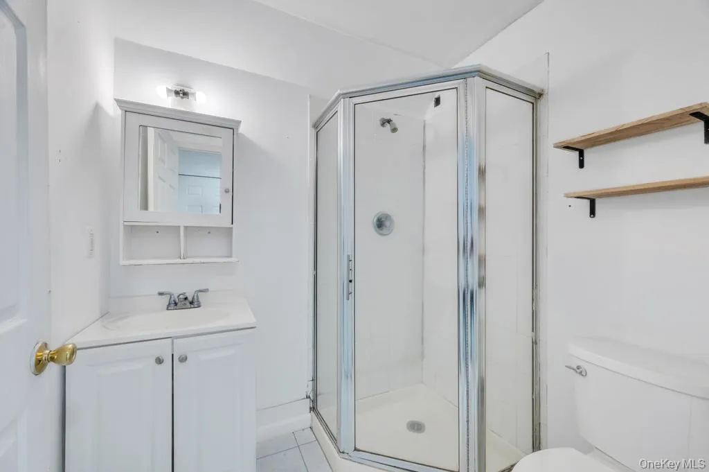 20 Handsome Avenue, Brookhaven, NY, 3 Bedrooms Bedrooms, 5 Rooms Rooms,1 BathroomBathrooms,Residential Lease,For Rent,Handsome,0,1002474 20 Handsome Avenue, Brookhaven, NY, 3 Bedrooms Bedrooms, 5 Rooms Rooms,1 BathroomBathrooms,Residential Lease,For Rent,Handsome,0,1002474